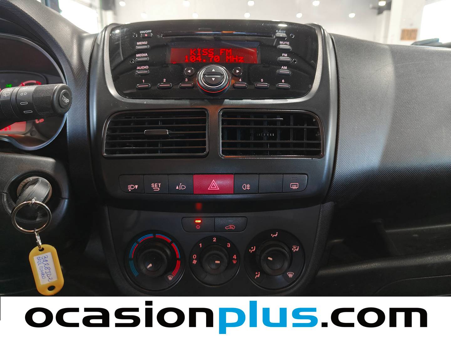 Equipamiento del Opel Combo Opel Combo Tour 1.3 CDTI Tour Expression L1 H1 (90 CV)