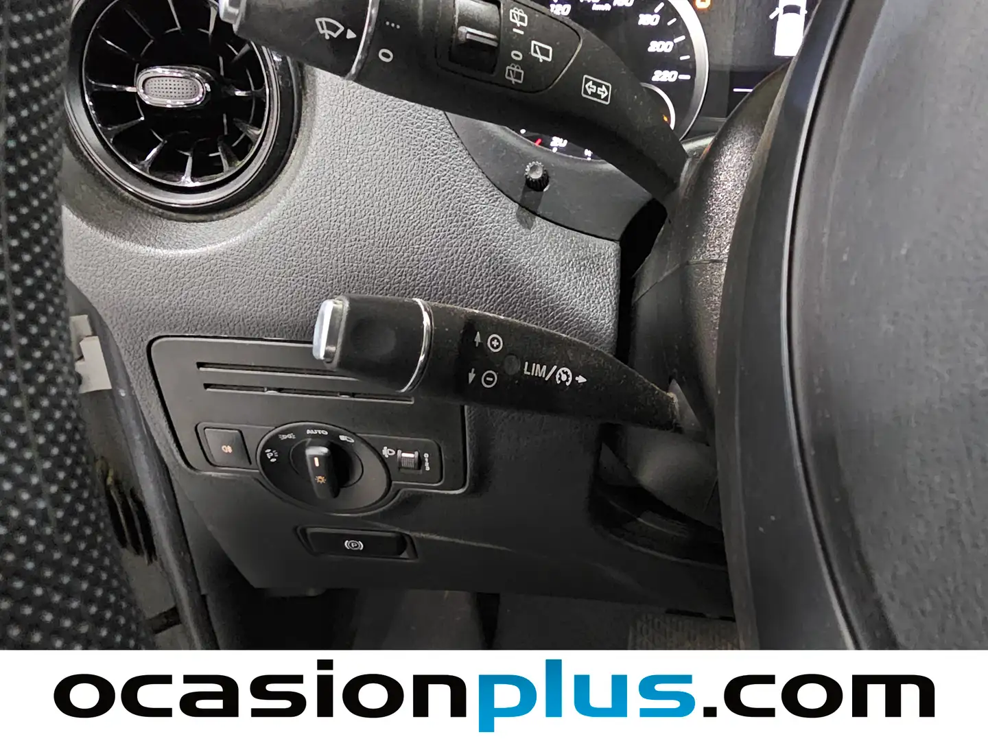 Foto Mercedes Vito Mercedes-Benz Vito Combi 114 CDI Tourer Base Larga (136 CV) 9 PLAZAS