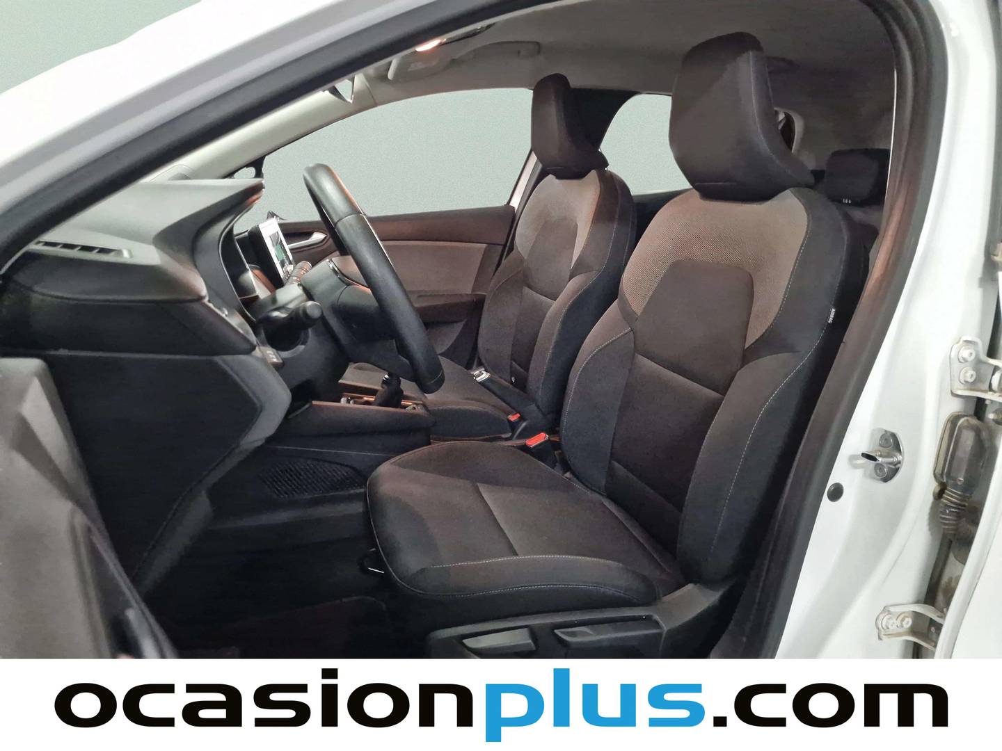 Foto asientos delanteros Renault Clio Renault Clio Life SCe (72 CV)