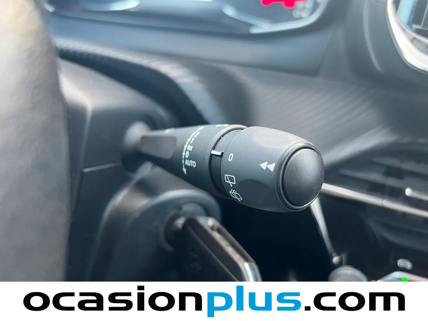 Foto Peugeot 2008 Peugeot 2008 PureTech 100 S&S Active (100 CV)