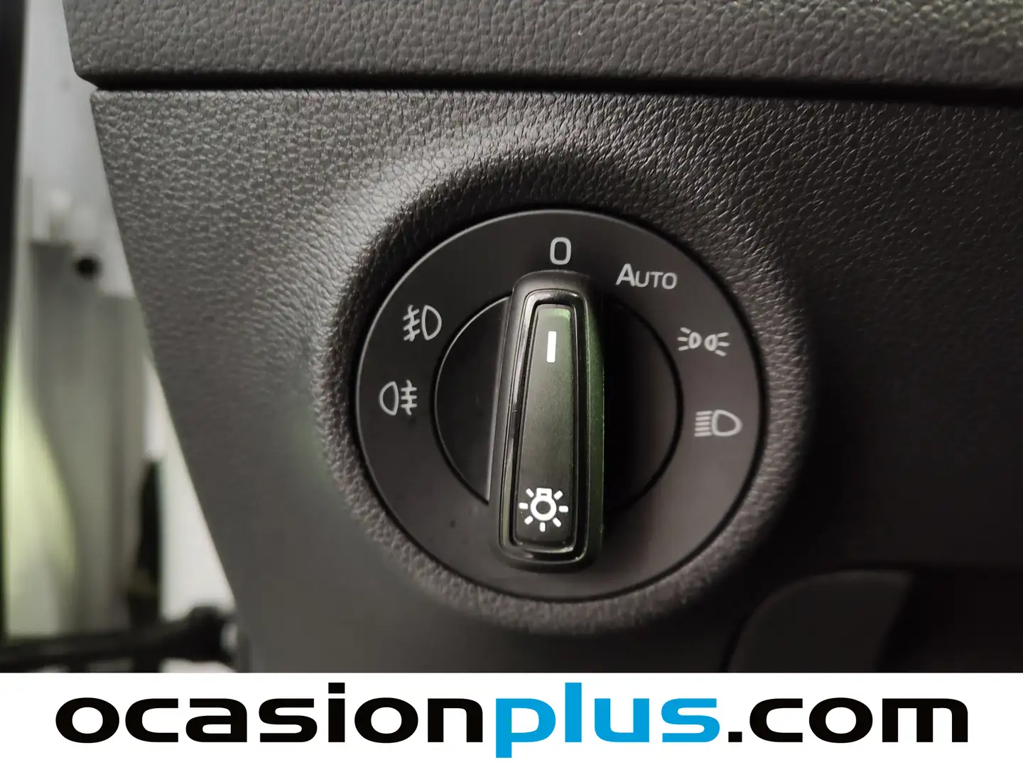 Foto Skoda Karoq Skoda Karoq 2.0 TDI Selection (115 CV)