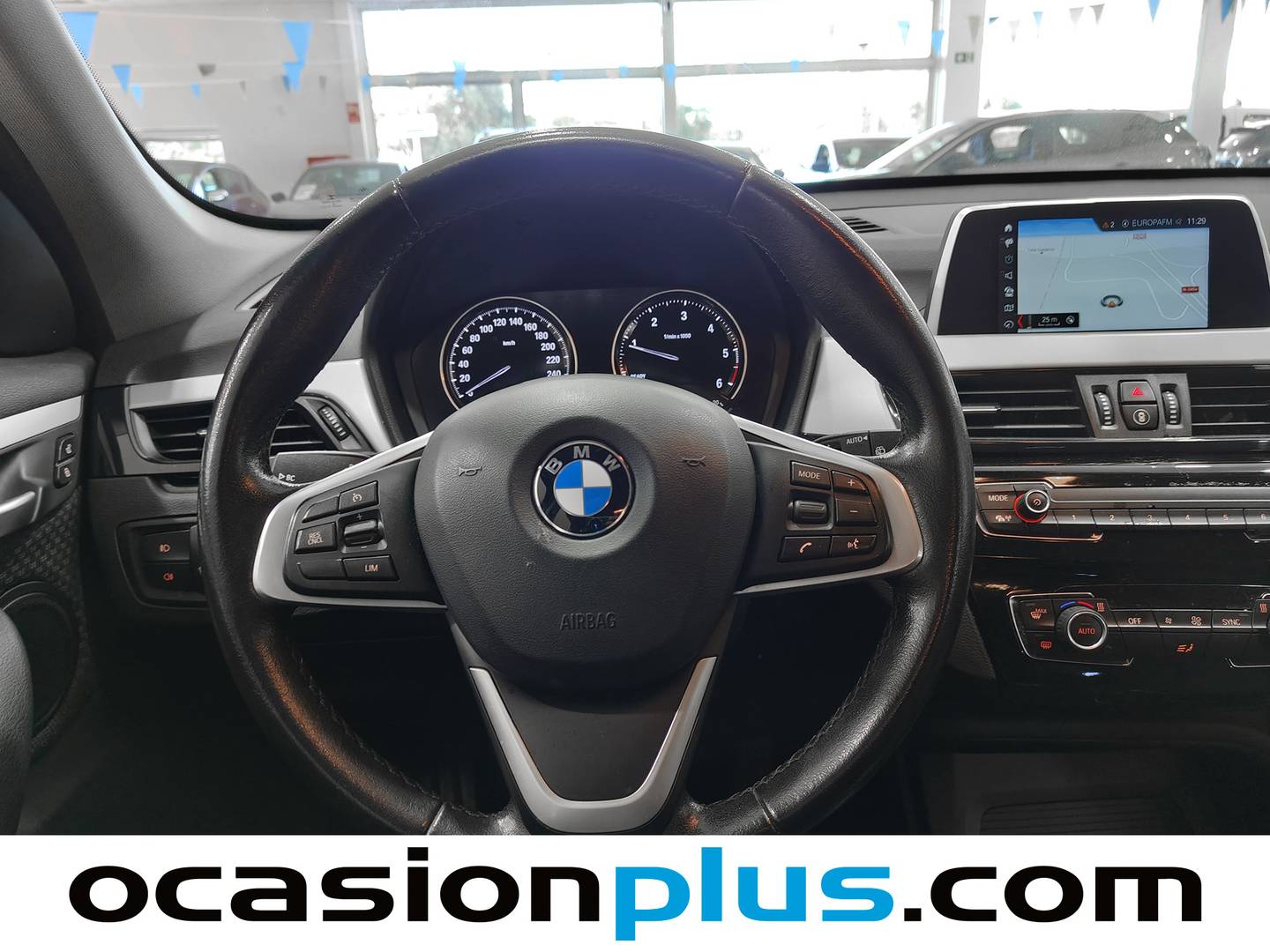 Foto BMW X1 BMW X1 sDrive18d Business (150 CV)
