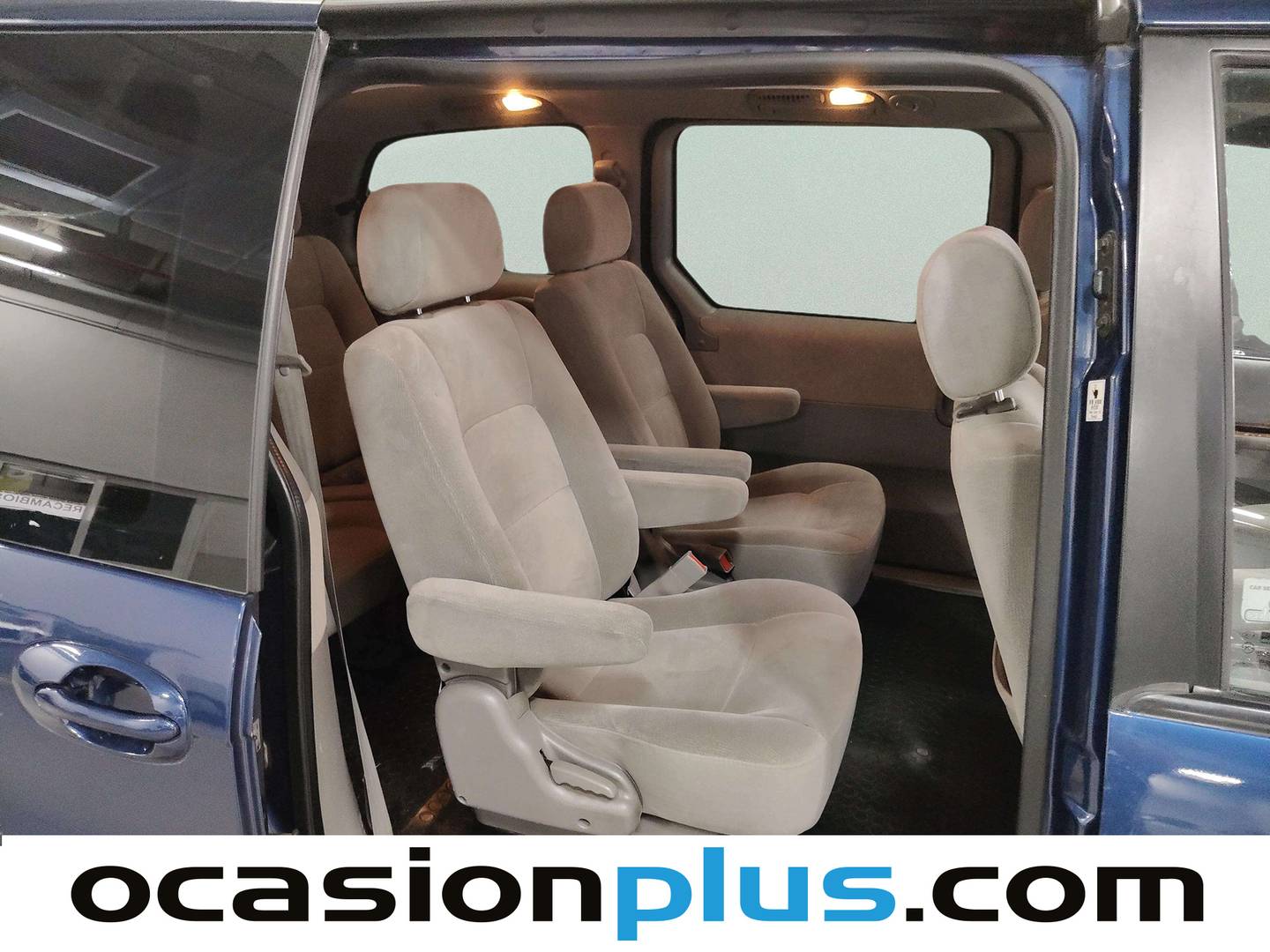 KIA Carnival KIA Carnival 2.5 V6 LX 7 Plazas (150 CV) km 0
