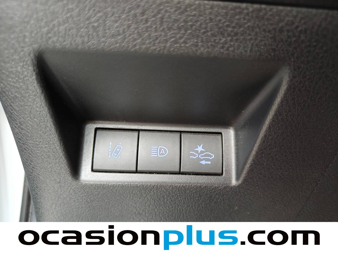 Equipamiento del Toyota Yaris Toyota Yaris 1.5 100H Active Tech (100 CV)