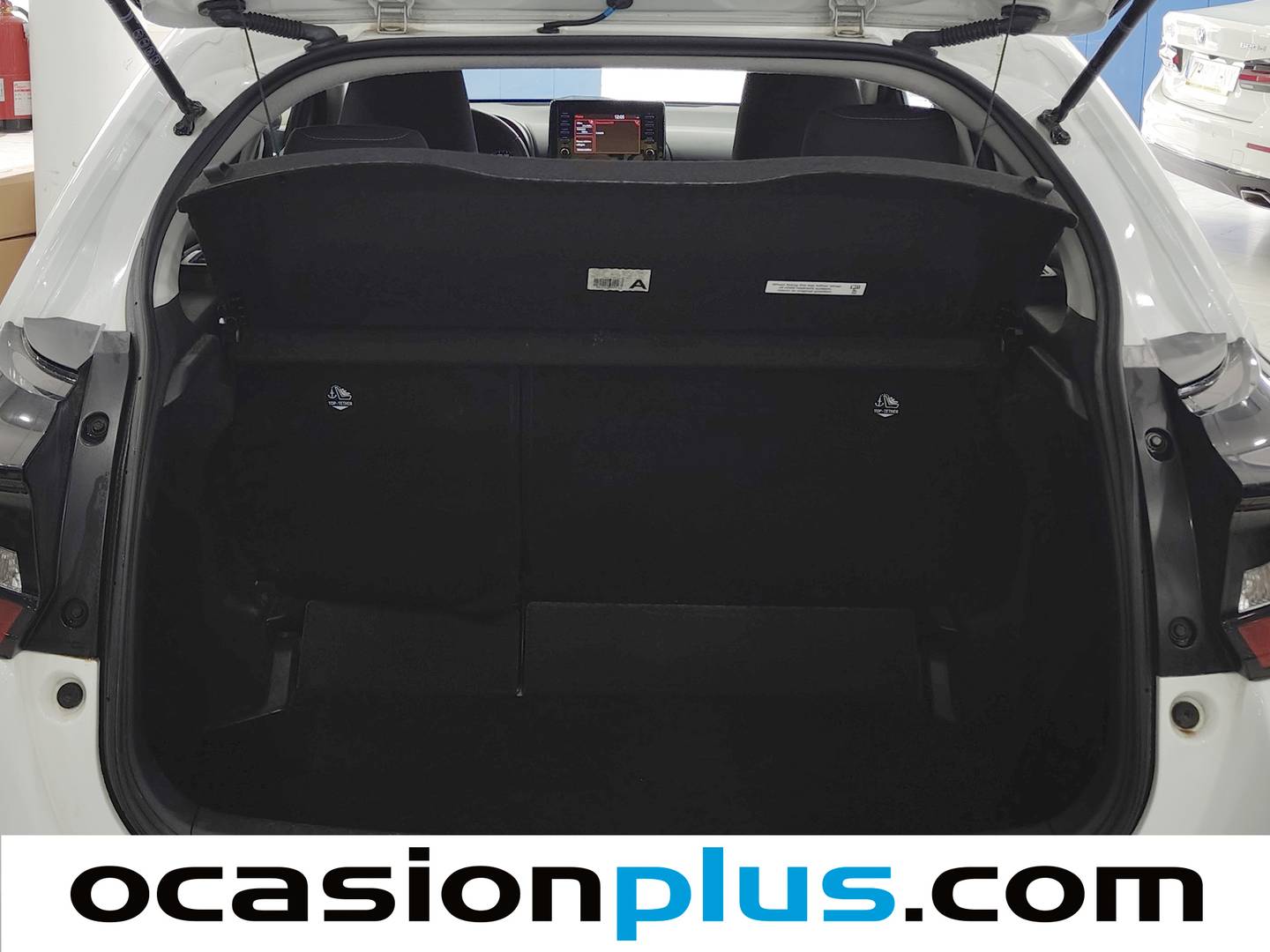 Foto Toyota Yaris Toyota Yaris 1.0 70 Business (69 CV)