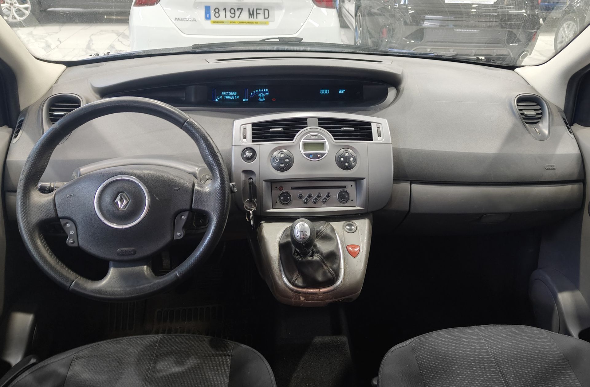 Renault Scénic 1.9 dCi Dynamique EU4 - foto 6