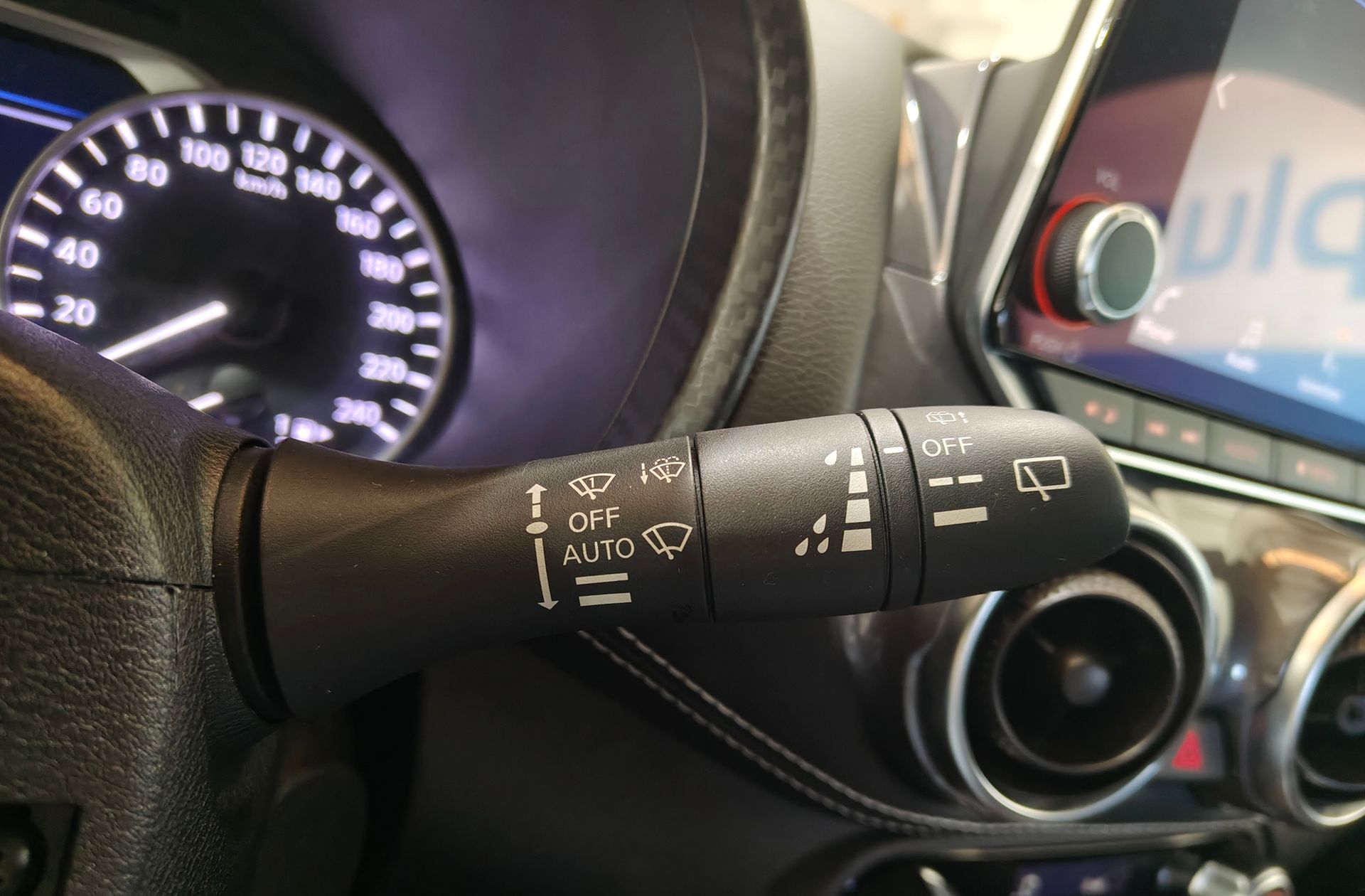 Nissan Juke 1.6 Hybrid N-Connecta - foto 22