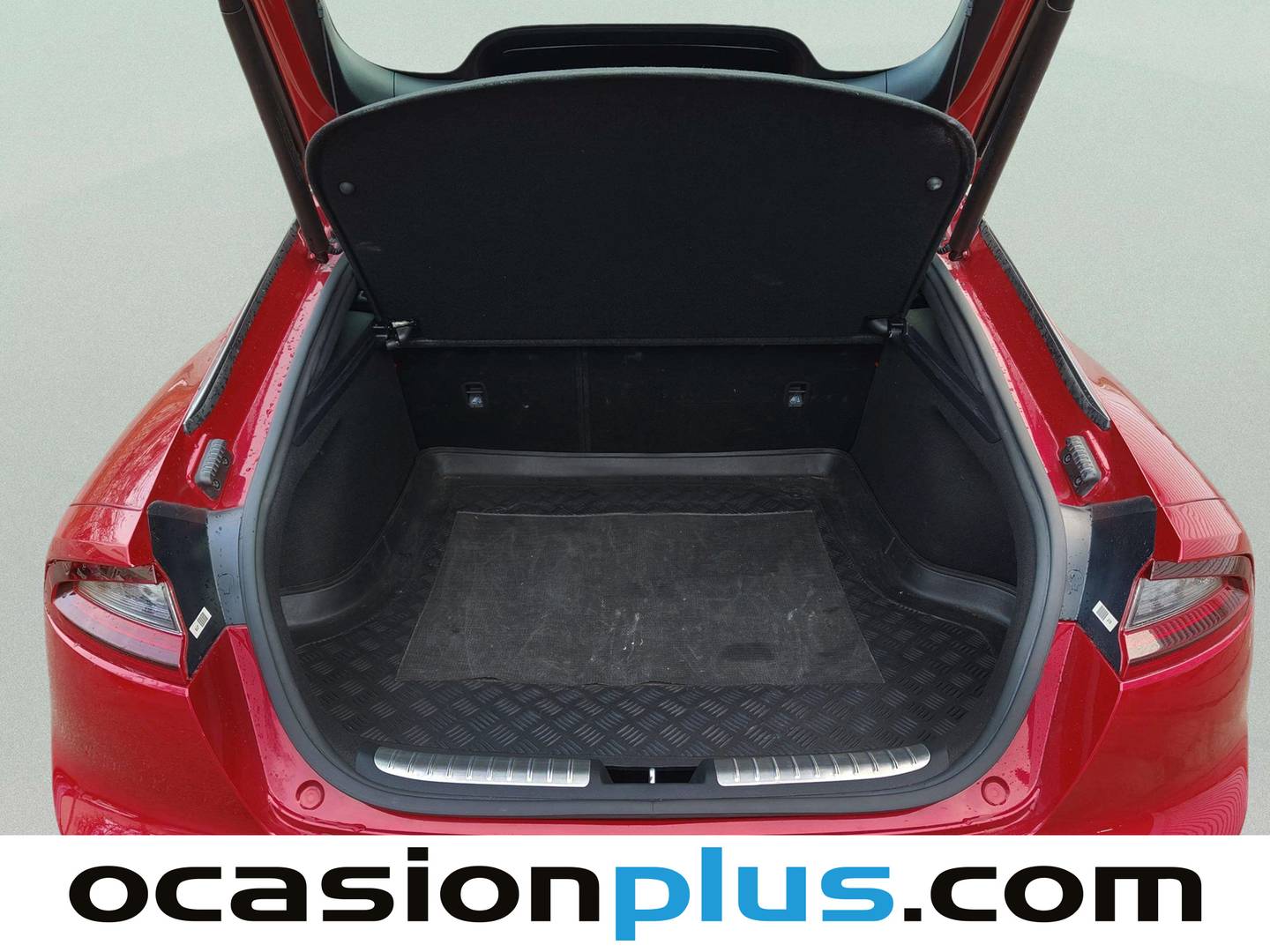 Foto KIA Stinger Kia Stinger 2.0 T-GDi GT Line 4x2 (245 CV)