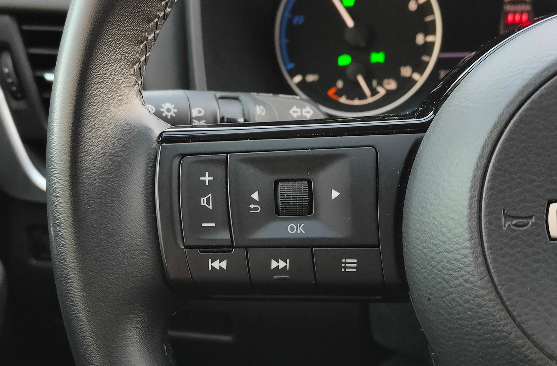 Nissan Qashqai E-POWER N-Connecta - foto 25