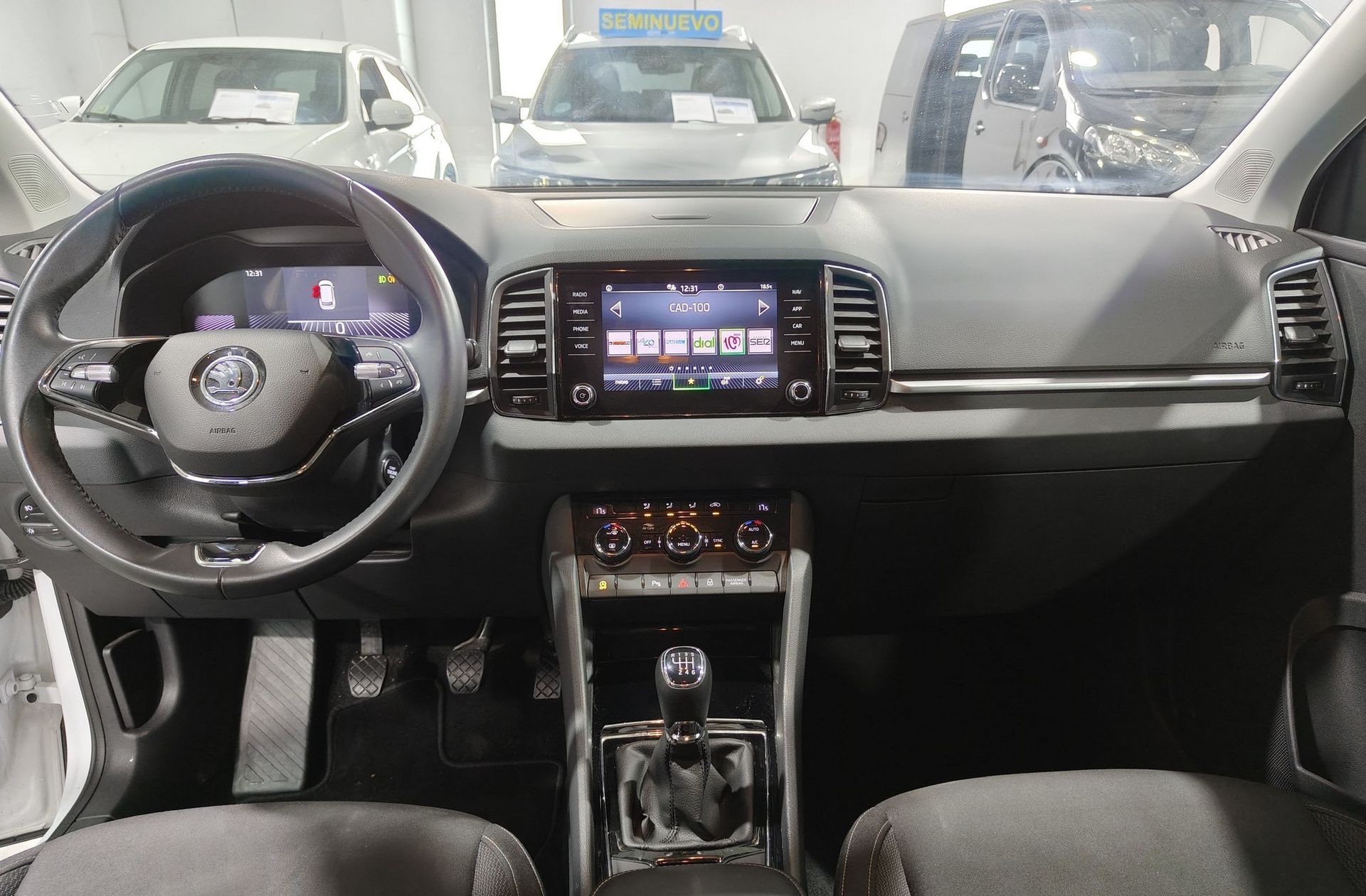 Škoda Karoq 2.0 TDI Selection - foto 6