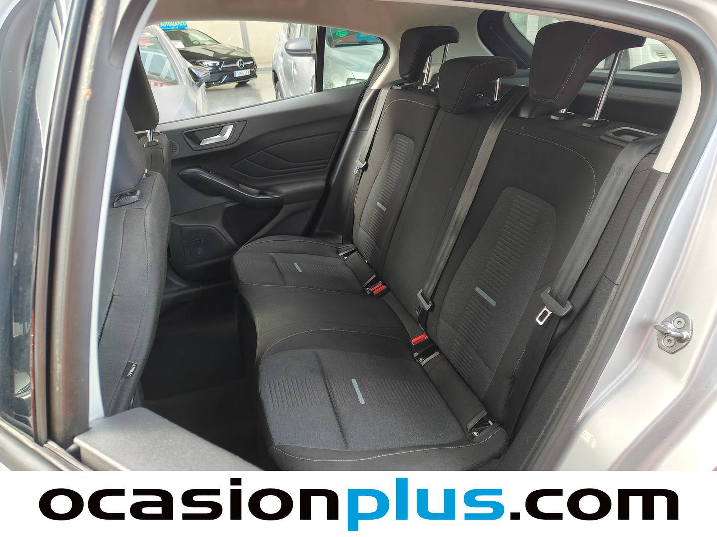 Foto asientos traseros Ford Focus Ford Focus 1.0 Ecoboost MHEV Active Auto (155 CV)