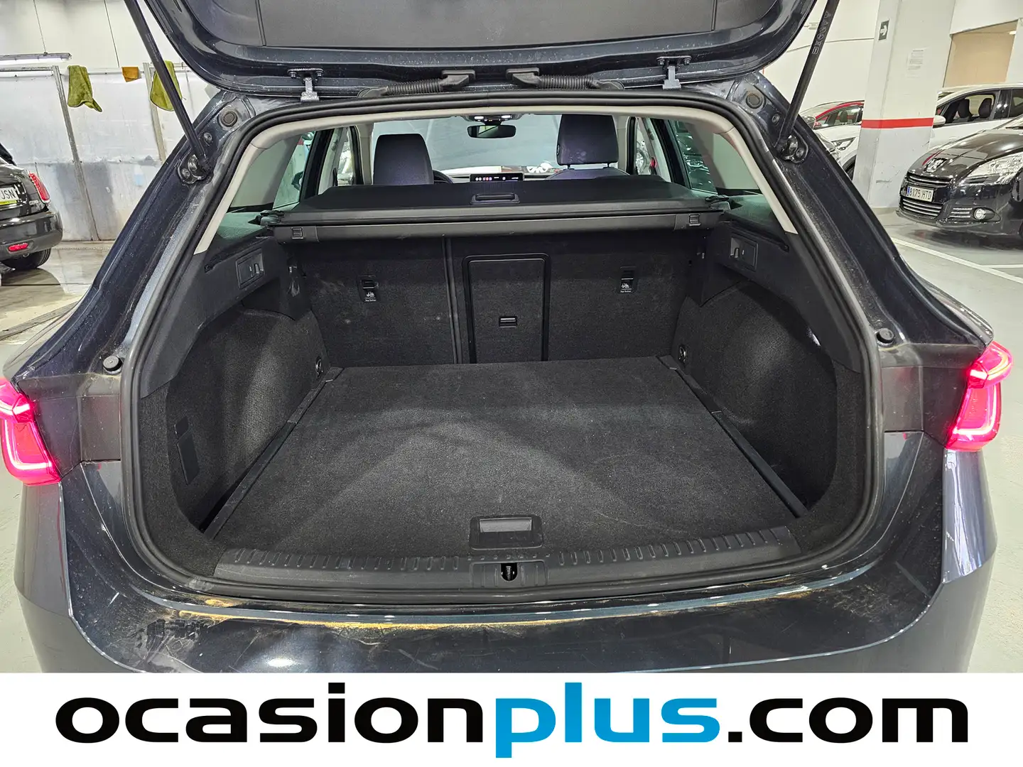 Foto Seat León SEAT León ST ST 1.5 TSI Style 25 Aniversario (115 CV)