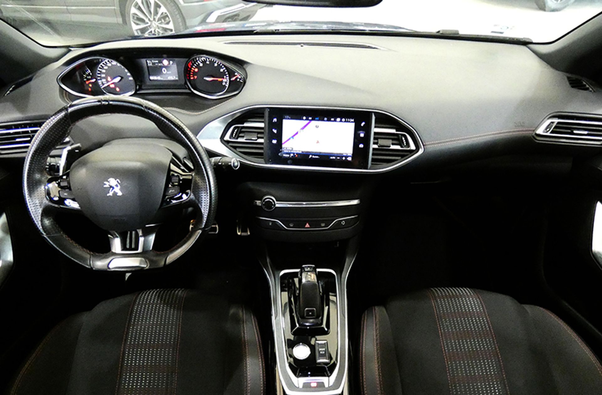 Peugeot 308 SW PureTech 130 GT Line EAT8 - foto 31