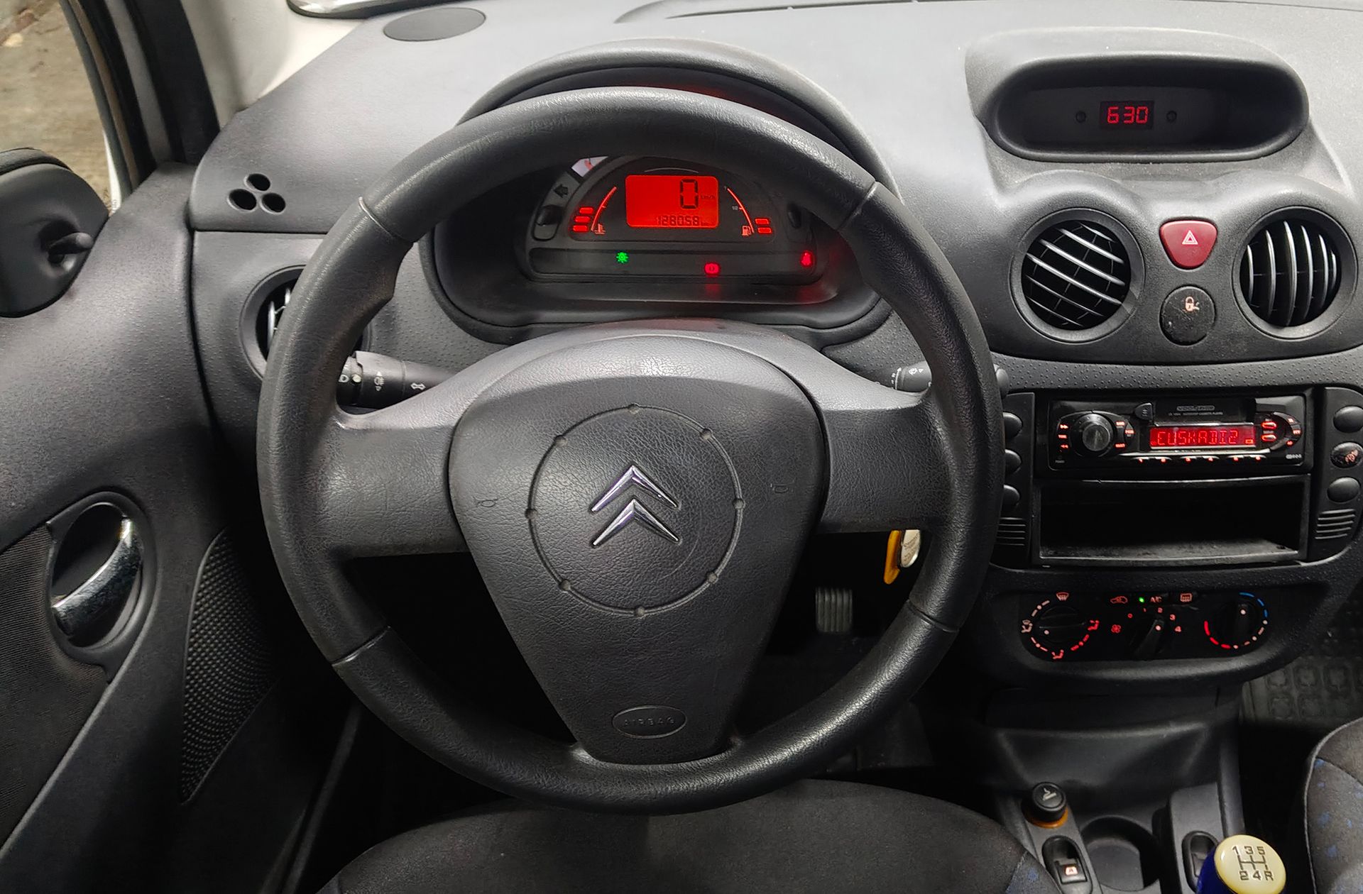 Citroën C3 1.4 HDi Furio - foto 17