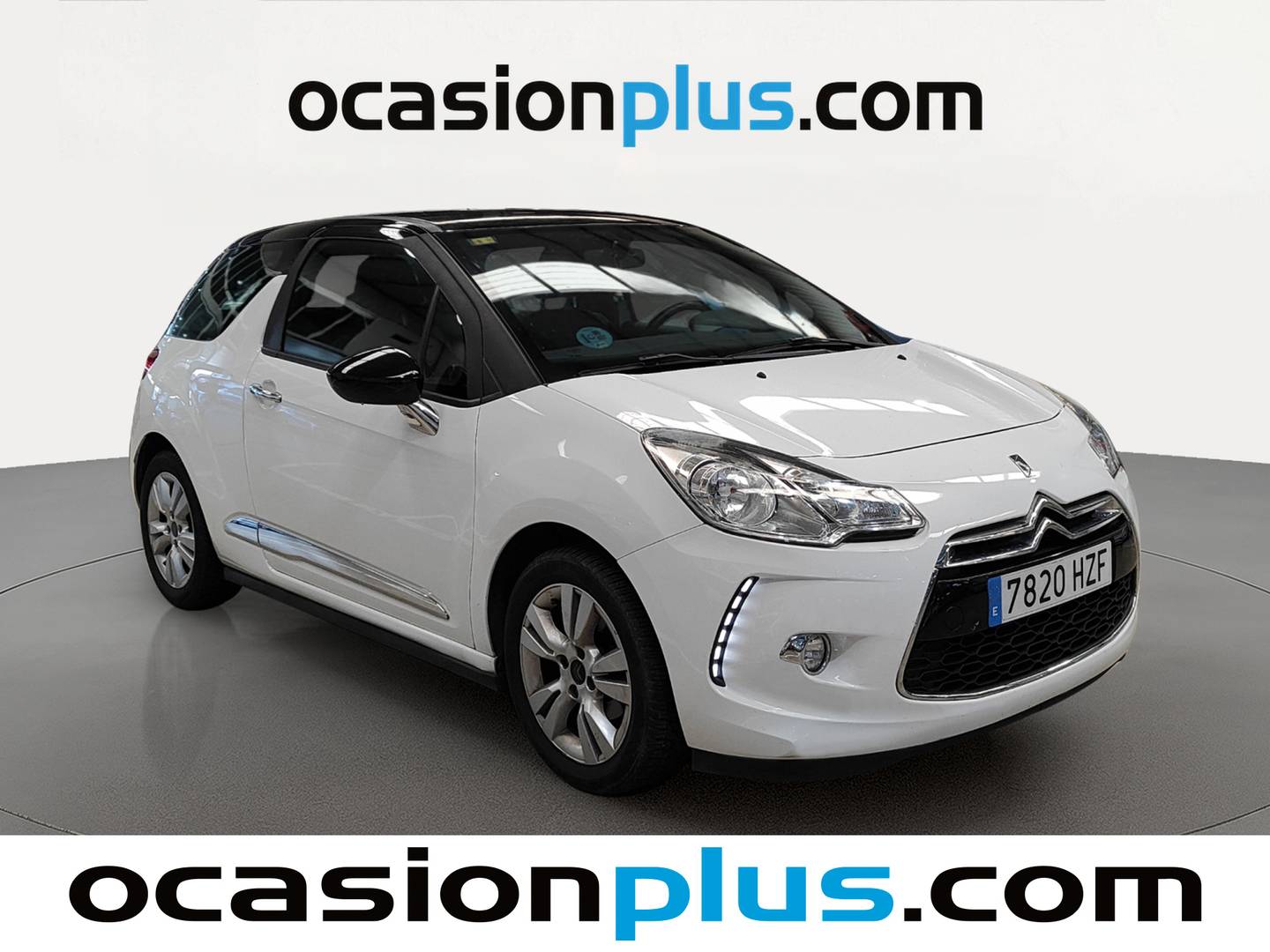 Foto delantera Citroën DS3 Citroën DS3 VTI 82 Urban Shot (82 CV) derecha