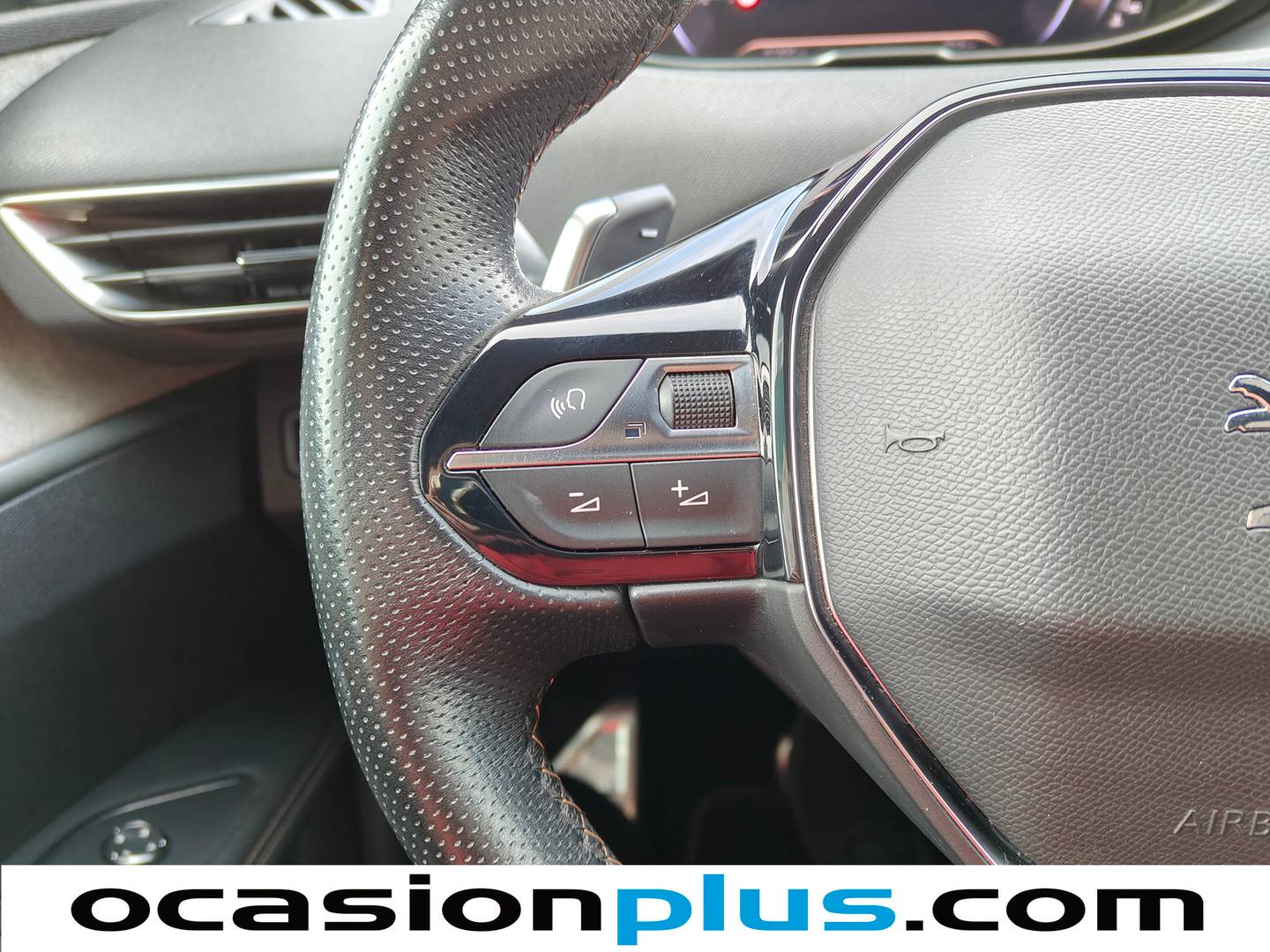 Foto Peugeot 3008 Peugeot 3008 PureTech 130 S&S GT EAT8  (130 CV)