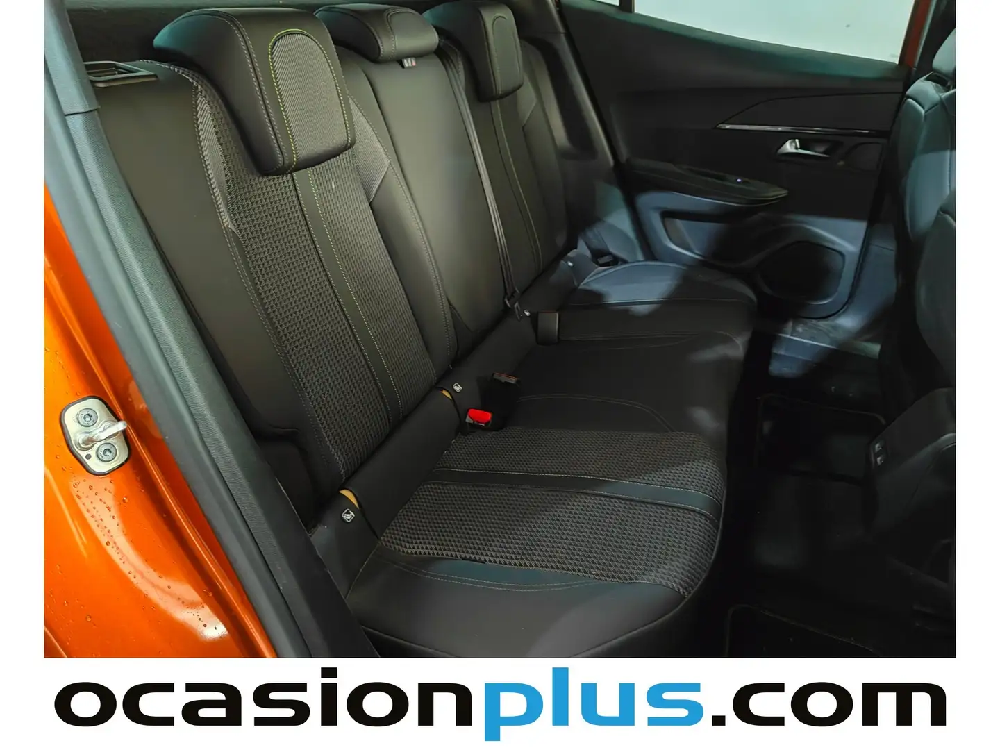 Foto Peugeot 2008 Peugeot 2008 PureTech 130 GT (130 CV)