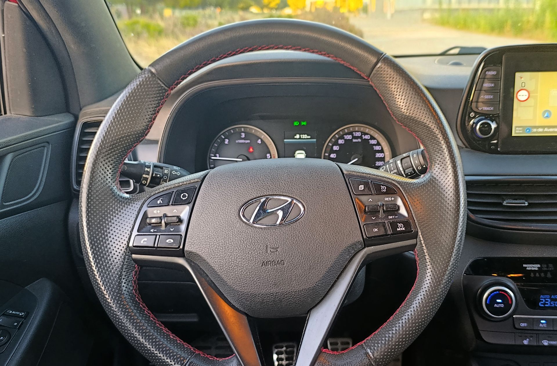 Hyundai Tucson 1.6 CRDi 48V N-Line 4x2 - foto 22