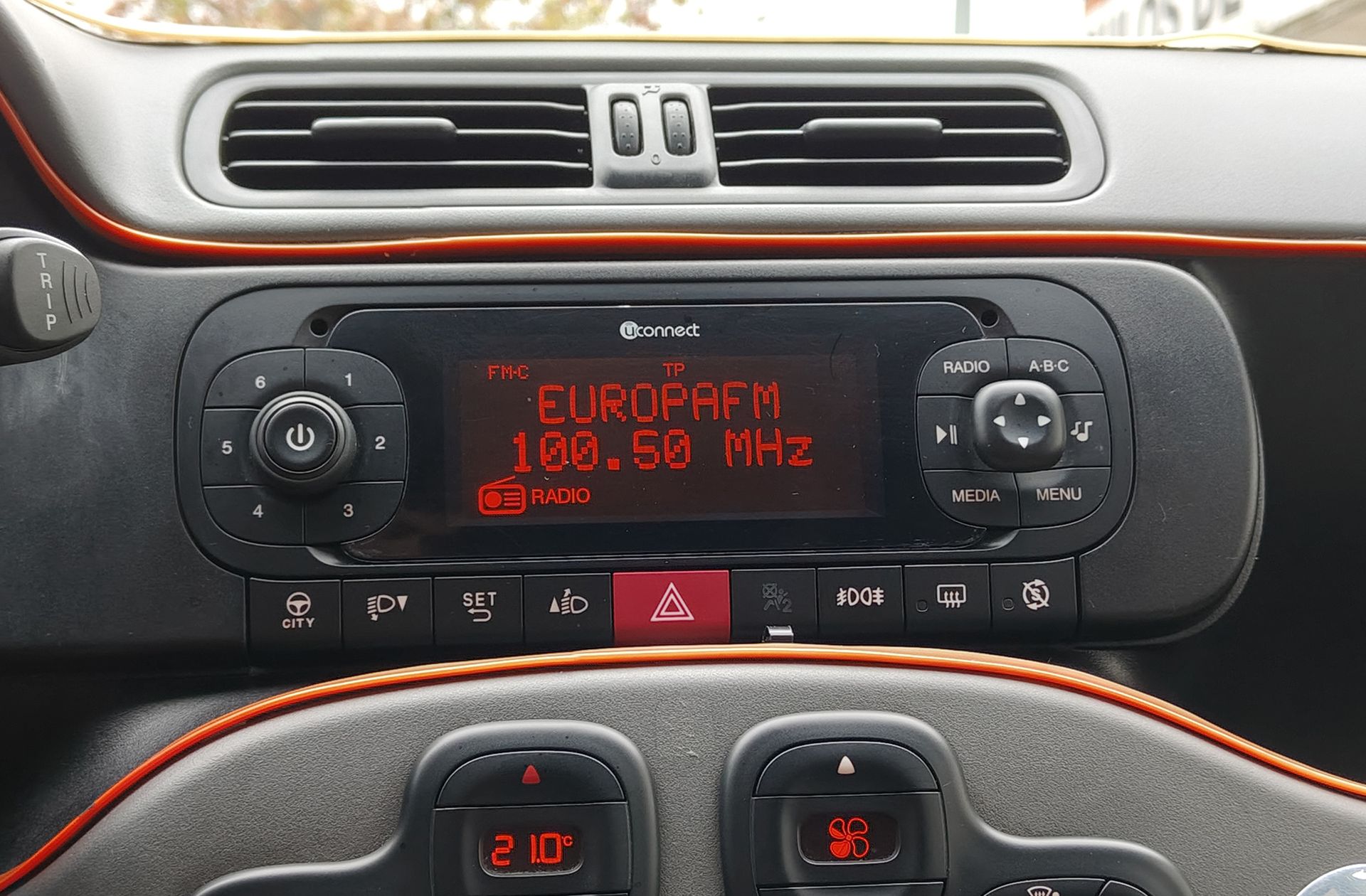 Fiat Panda 0.9 TwinAir Lounge - foto 24