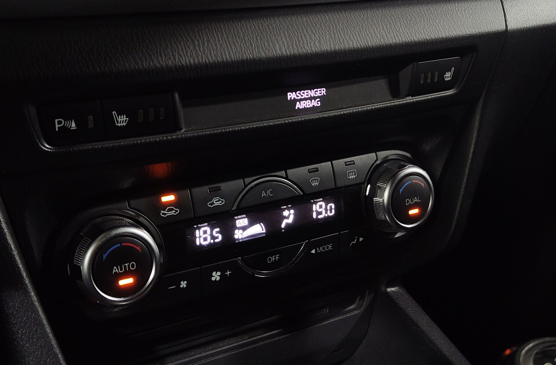 Mazda Mazda3 2.2 DE Luxury - foto 33