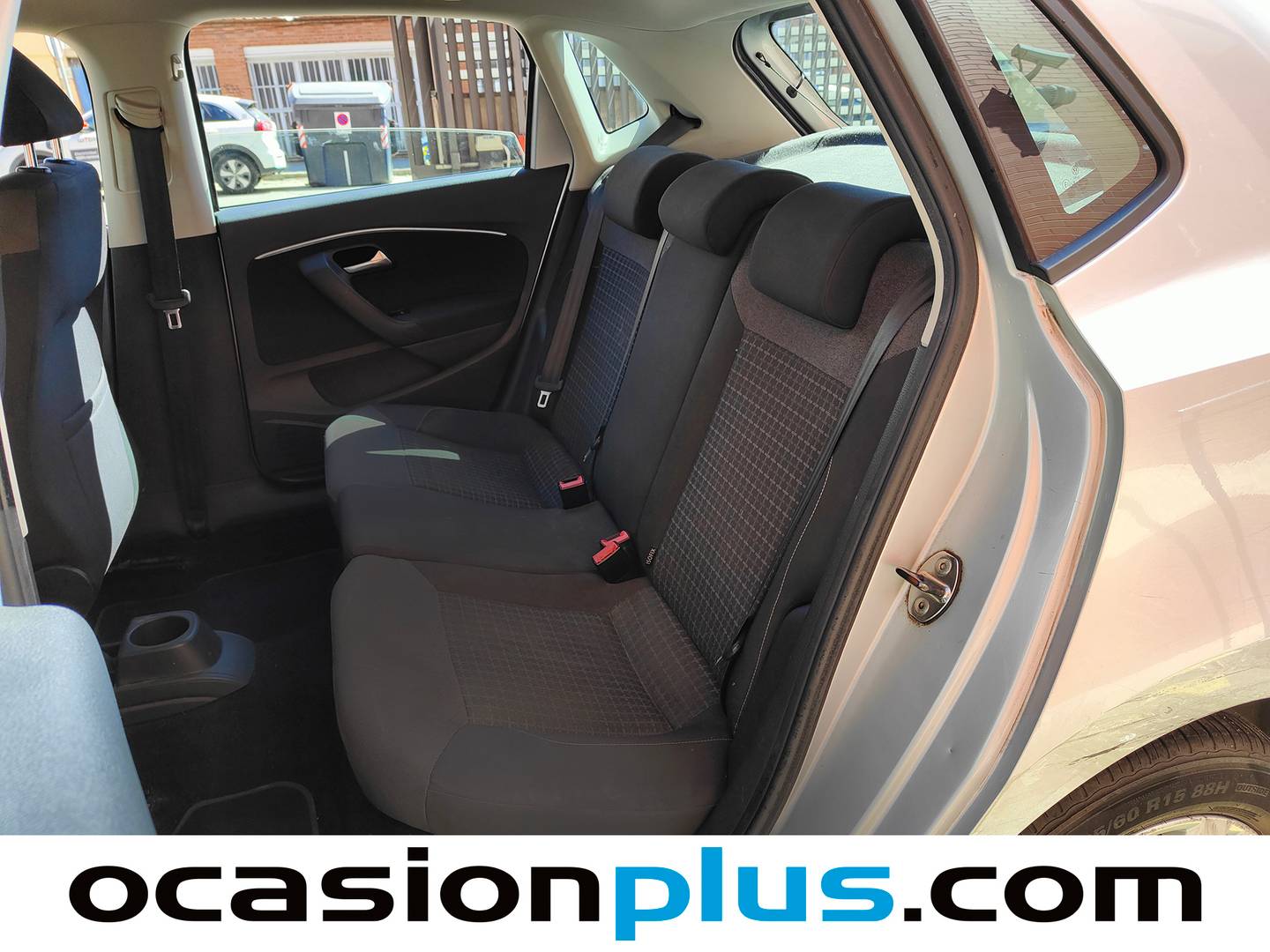 Foto asientos traseros Volkswagen Polo Volkswagen Polo Advance 1.4 TDI (75 CV)