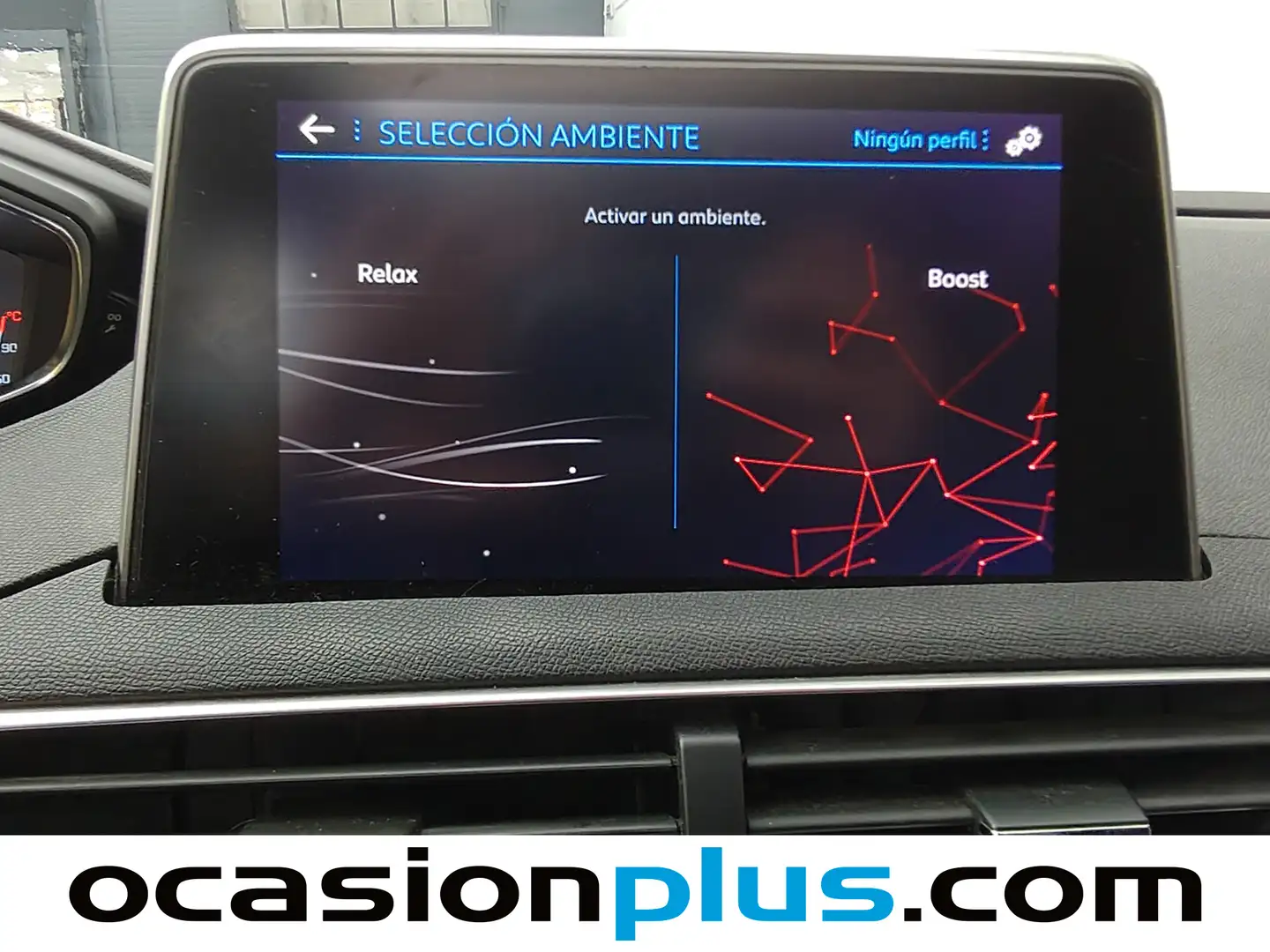 Foto Peugeot 3008 Peugeot 3008 BlueHDI 180 S&S GT EAT8 (180 CV)