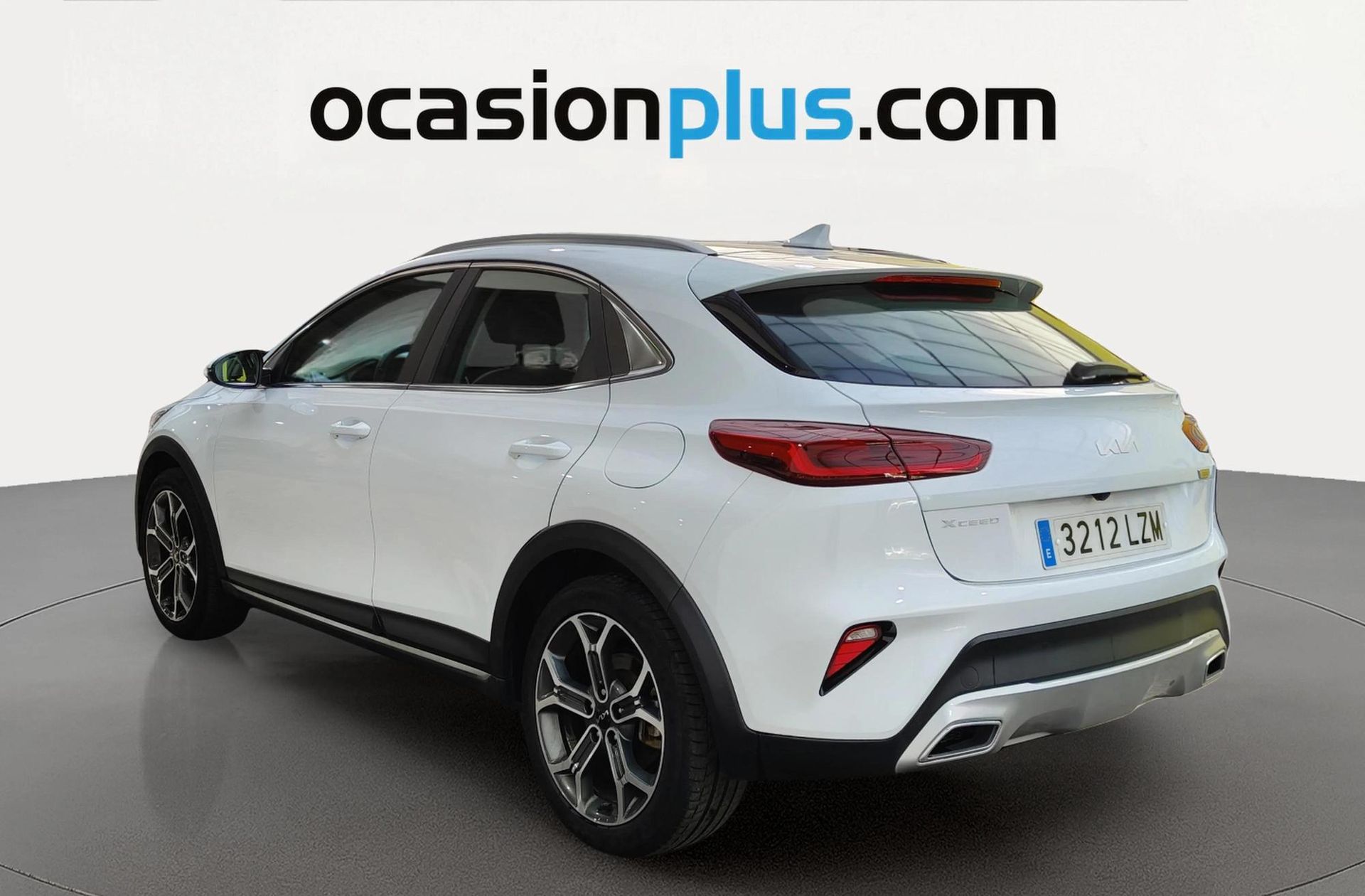 Kia XCeed 1.5 MHEV iMT Tech - foto 3