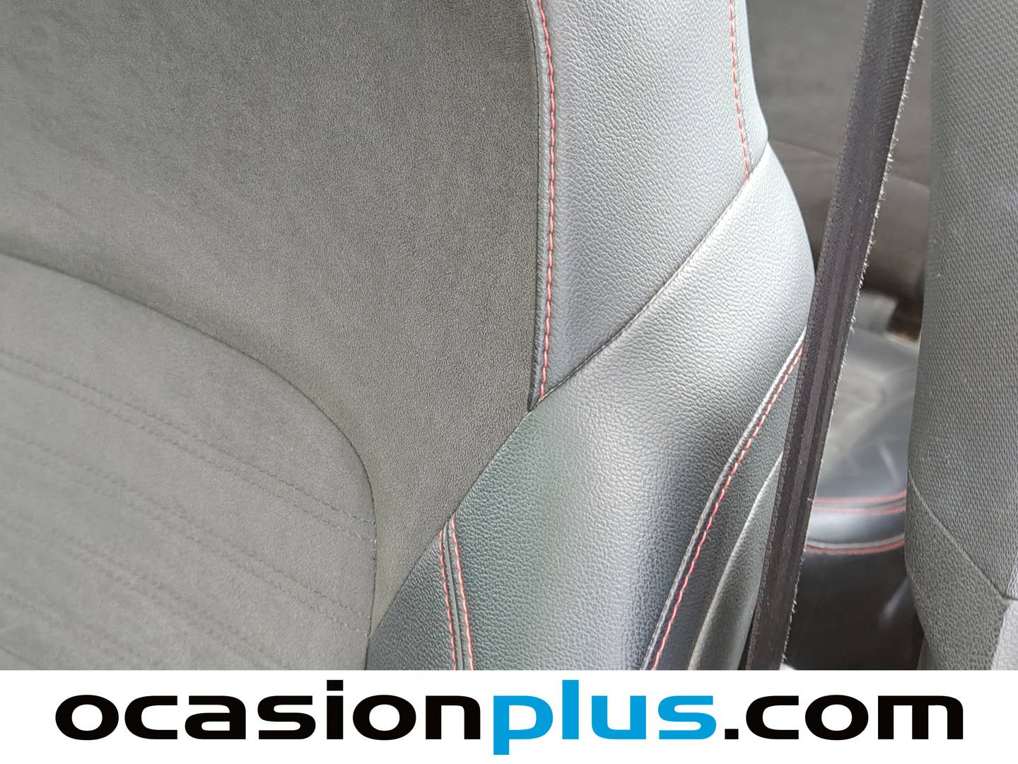 Foto Ford Kuga Ford Kuga 2.5 Duratec PHEV ST-Line X Auto (225 CV)