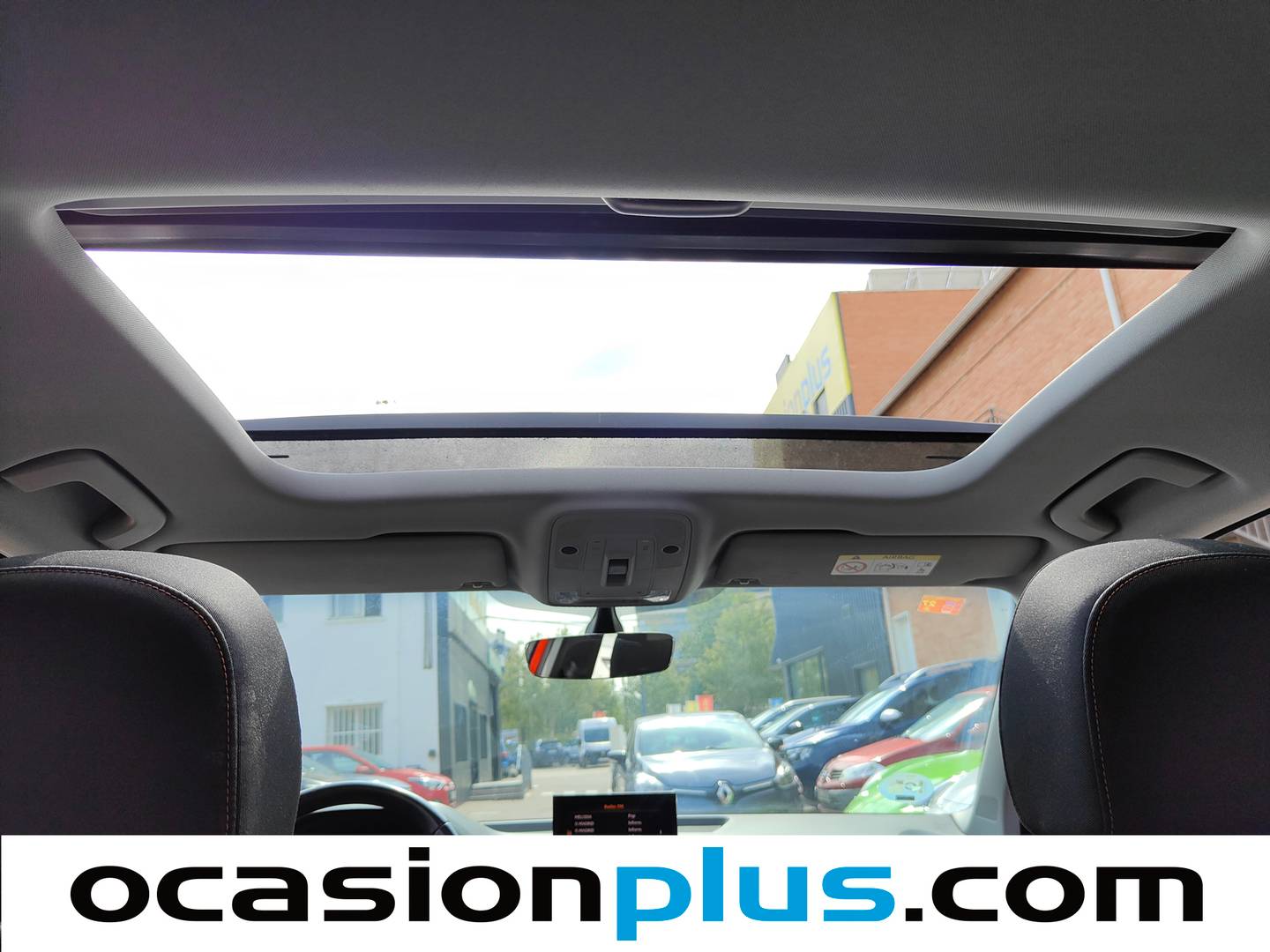 Foto asientos delanteros Audi Q2 Audi Q2 Design Edition 1.4 TFSI CoD (150 CV)