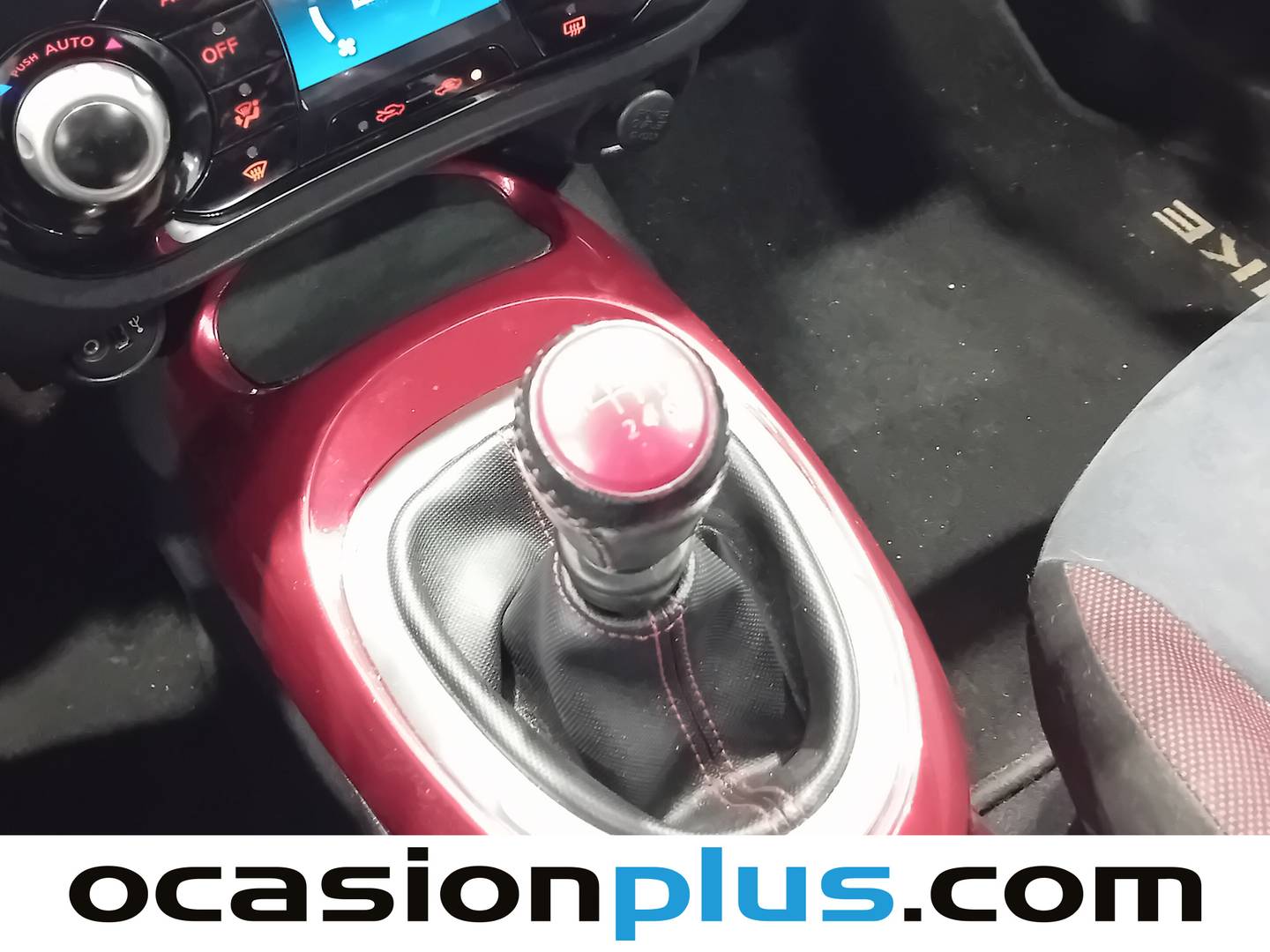 Foto Nissan JUKE Nissan Juke 1.6 DIG-T Tekna S 4X2 (190 CV)