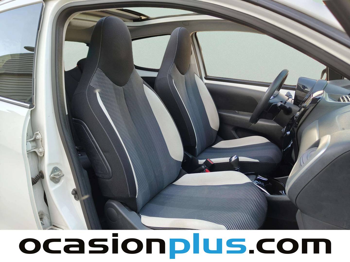 Peugeot 108 Peugeot 108 1.0 VTi Top! Allure ETG5 (69 CV) km 0