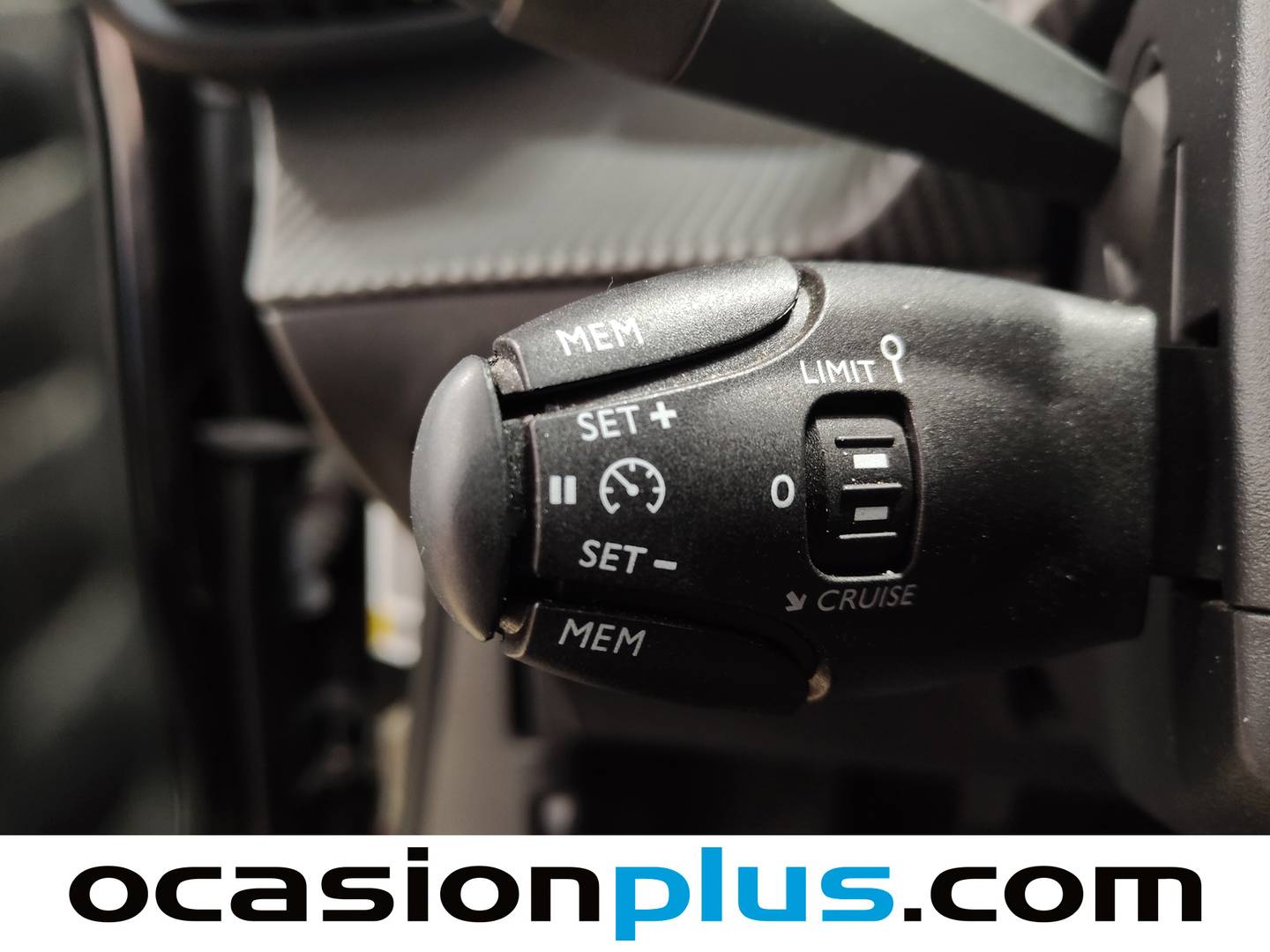 Foto Peugeot 2008 Peugeot 2008 PureTech 100 S&S Allure (100 CV)