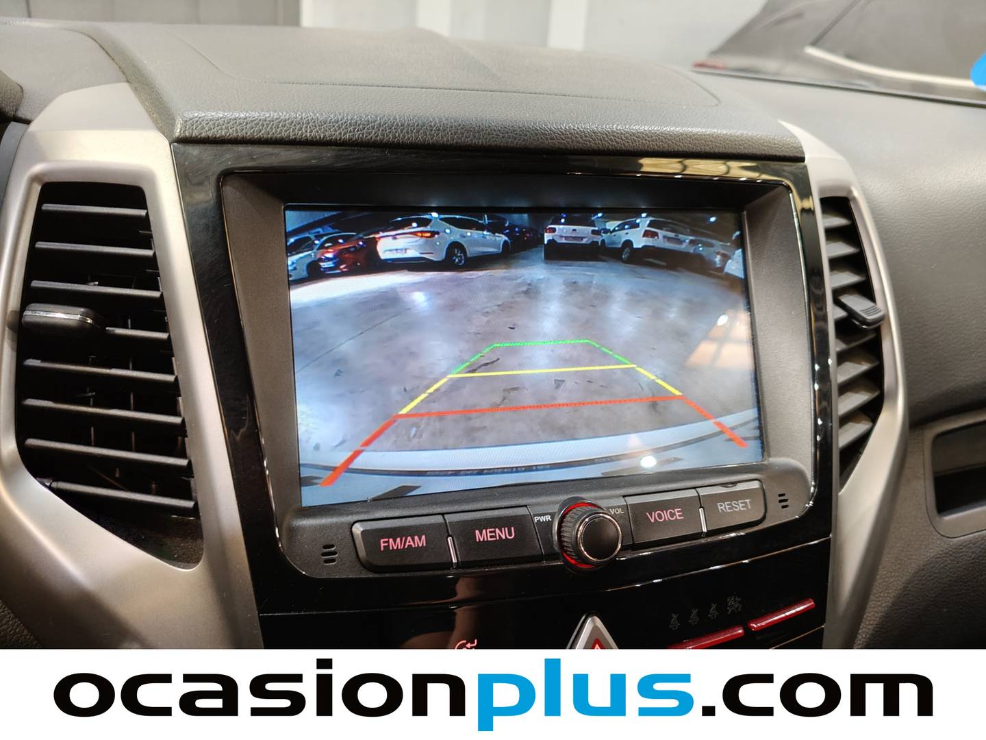 Extras y acabados del SsangYong Tivoli SsangYong Tivoli G16 Premium 4x2 (128 CV) GLP