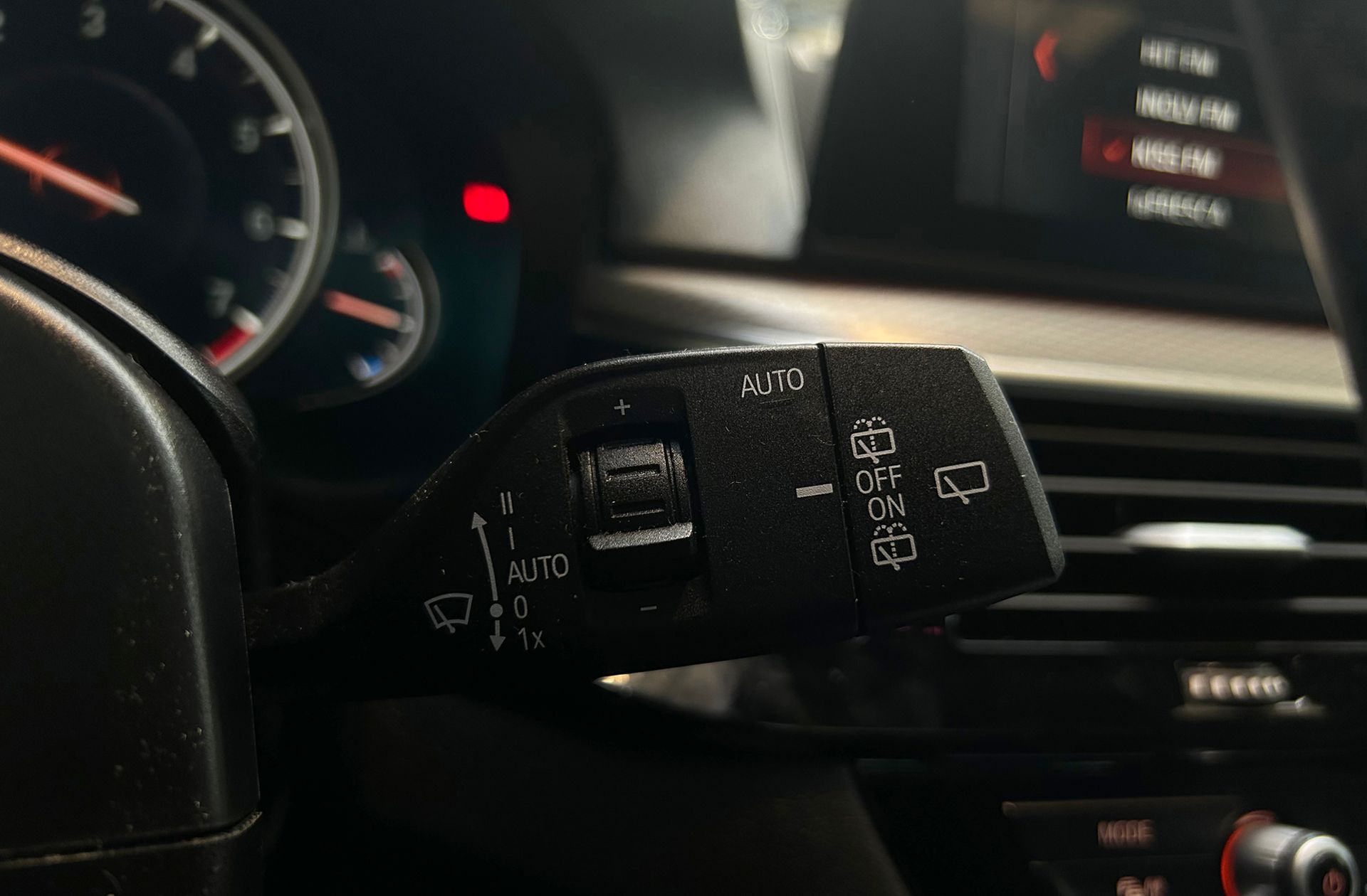 BMW Serie 5 520i Touring Pack M - foto 28
