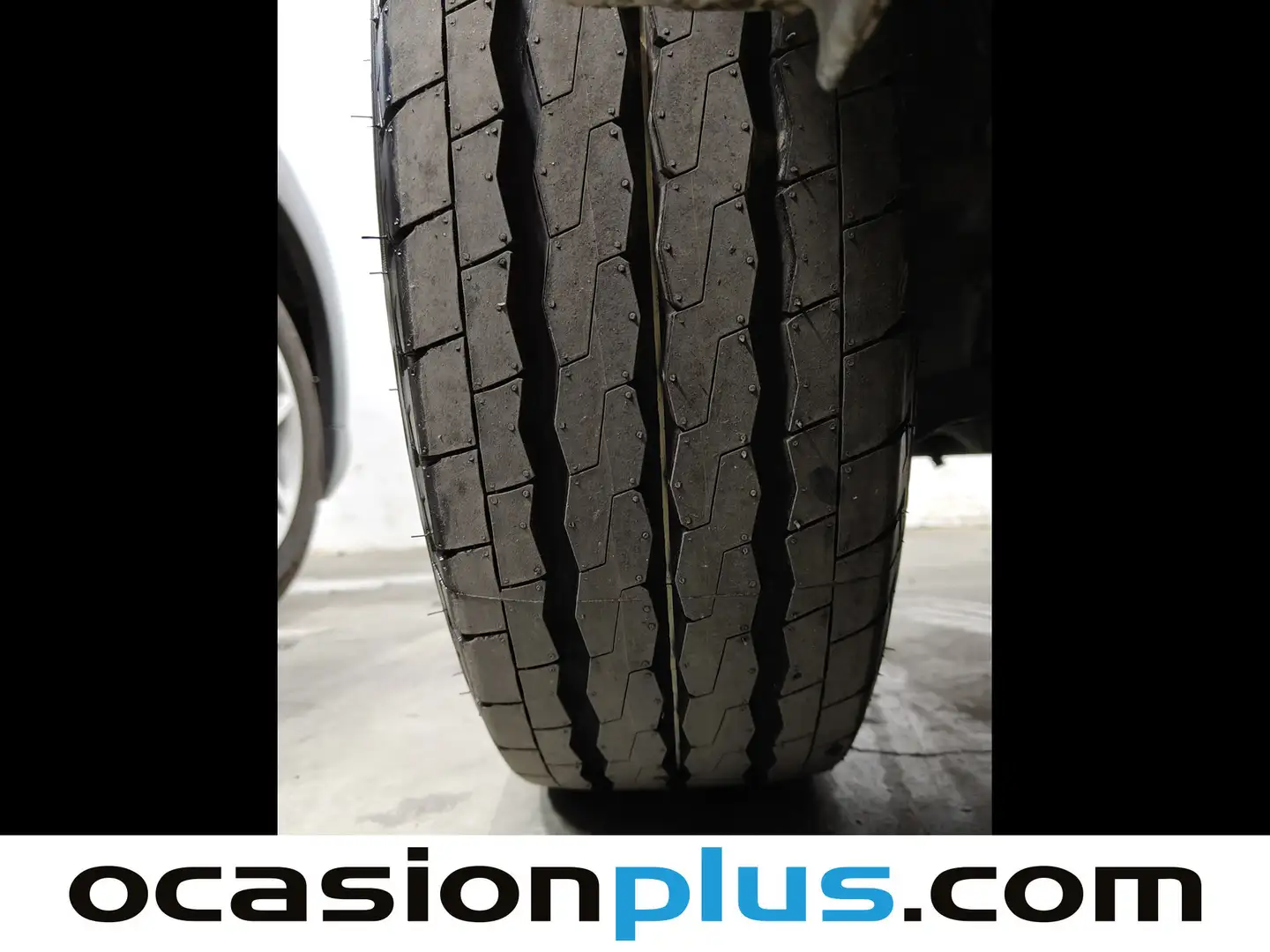 Foto Peugeot Boxer Peugeot Boxer 335 L2 H2 BHDI  (140CV) S&S 6 V. M