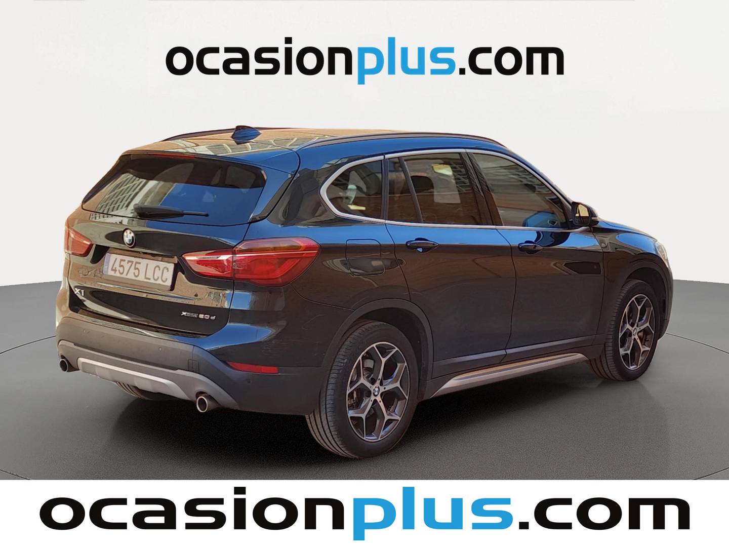 Foto trasera BMW X1 BMW X1 xDrive20d (190 CV) derecha