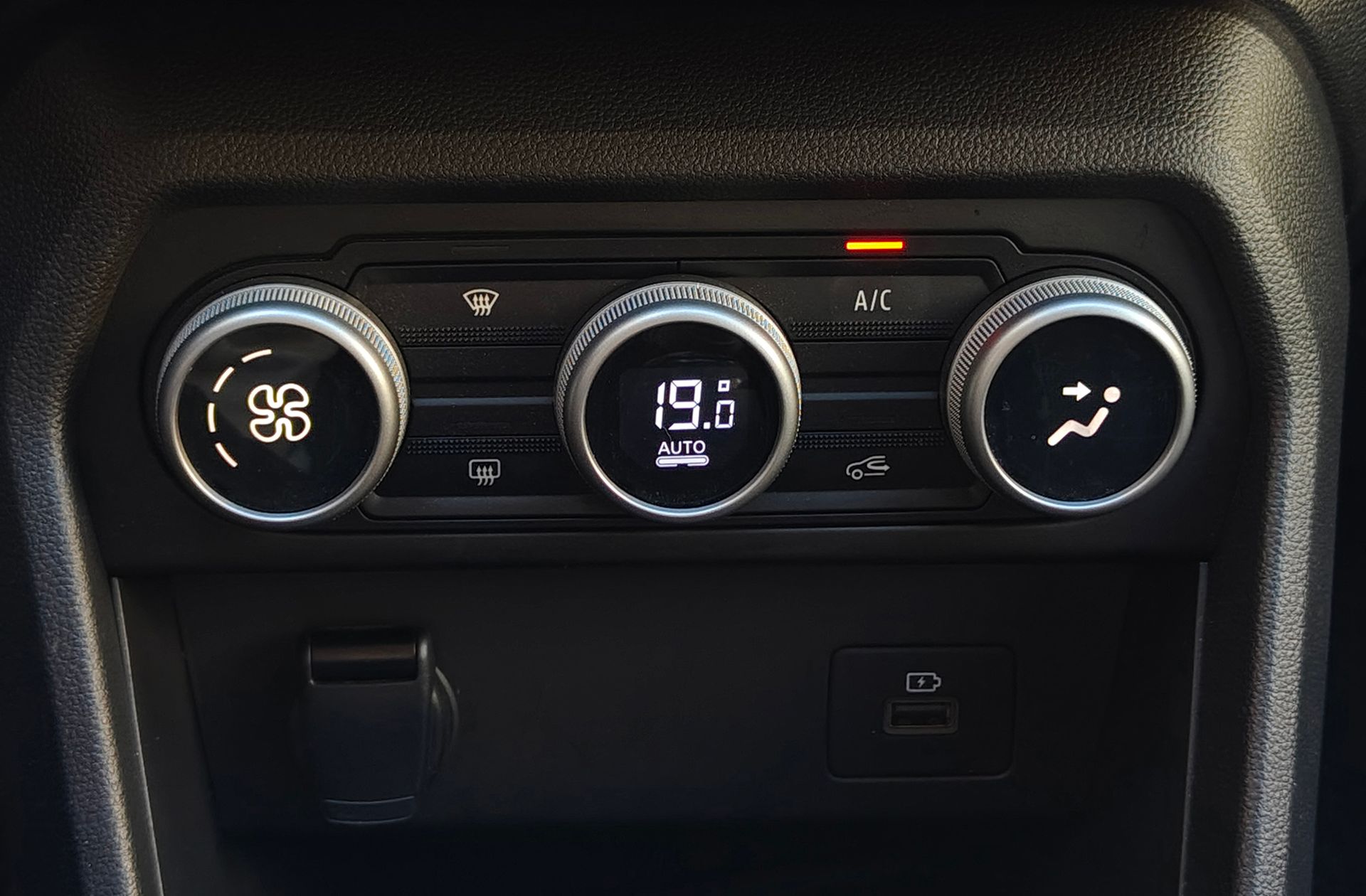 Dacia Jogger Serie Limitada Extreme Go ECO-G 5 plazas - foto 29