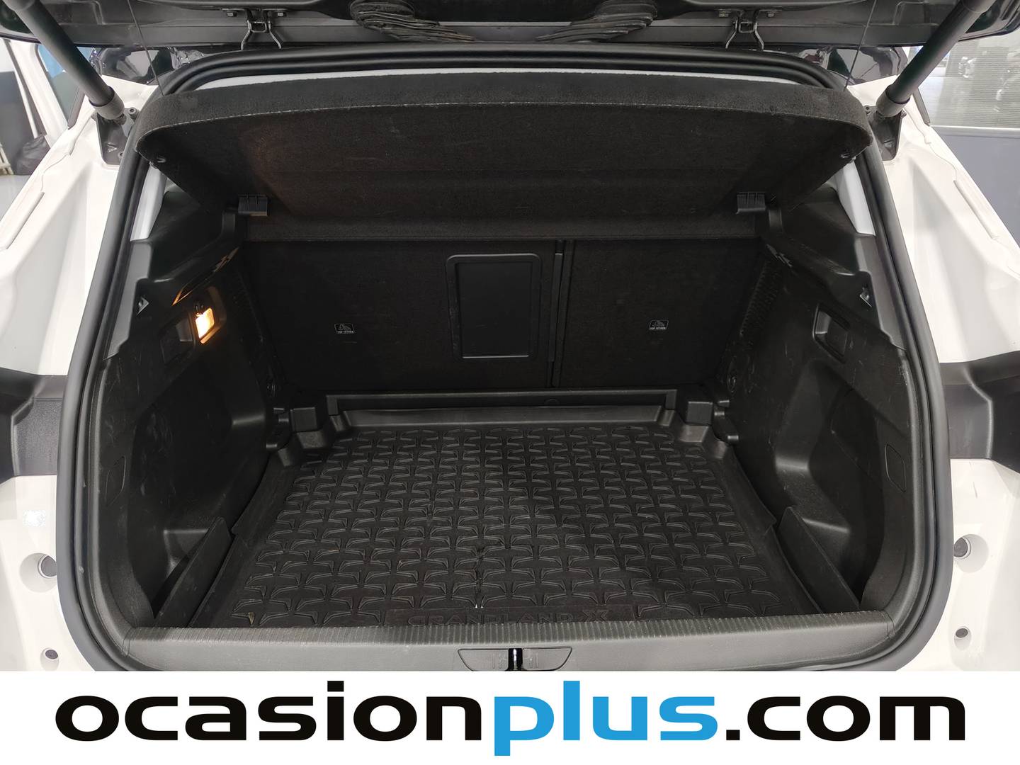 Fotos maletero Opel Grandland X Opel Grandland X 1.6 Turbo Ultimate Auto (181 CV)