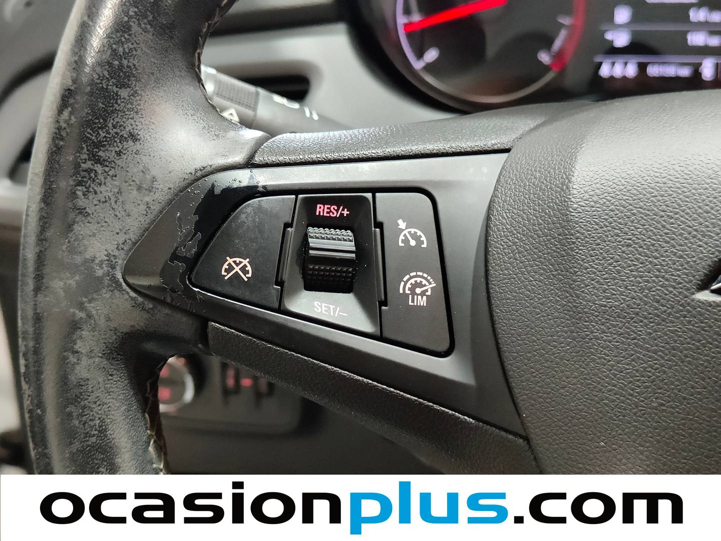 Extras y acabados del Opel Corsa Opel Corsa 1.4 Selective Auto (90 CV)