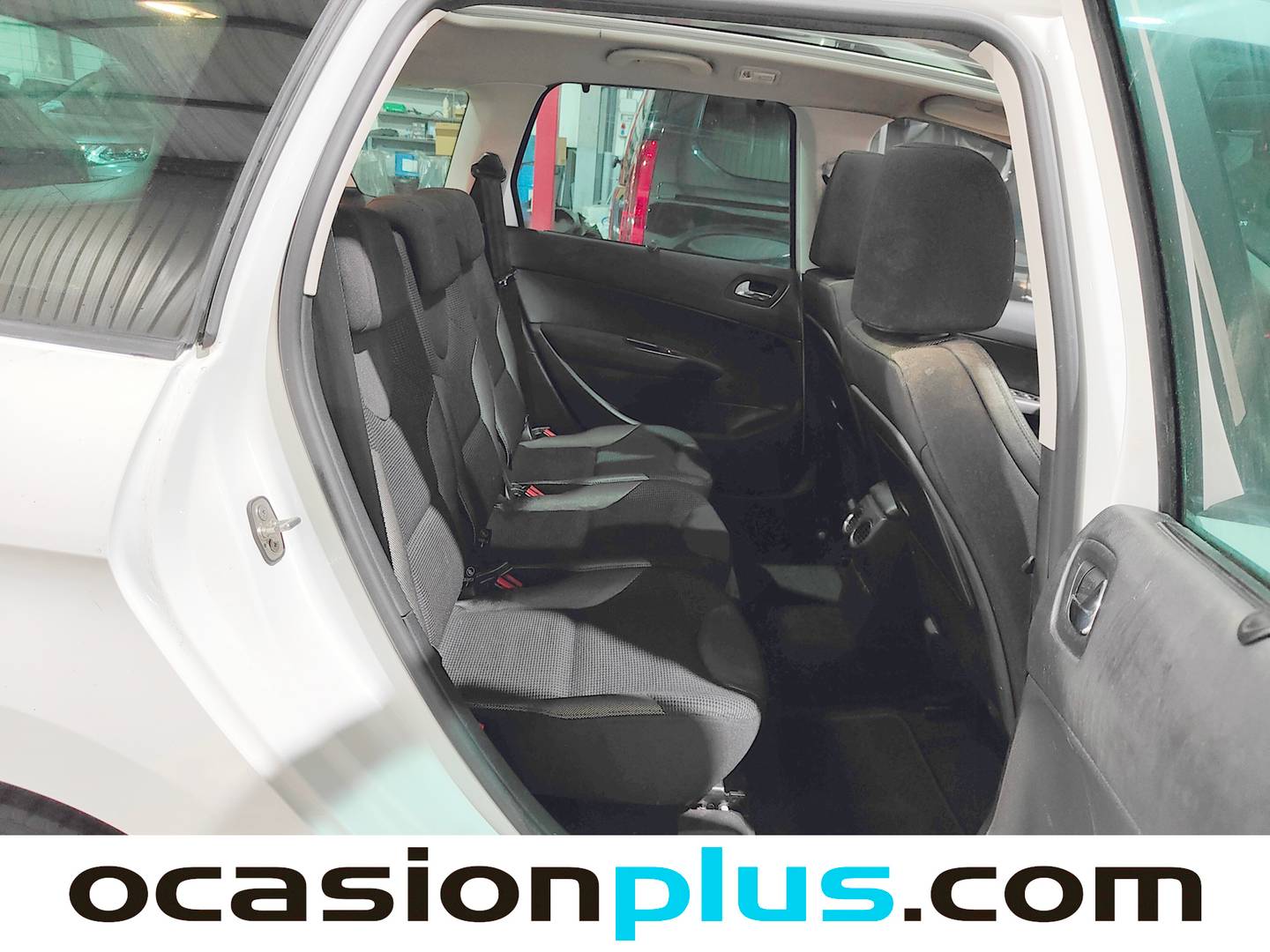 Foto Peugeot 308 Peugeot 308 SW 1.6 HDI FAP Active (92 CV)