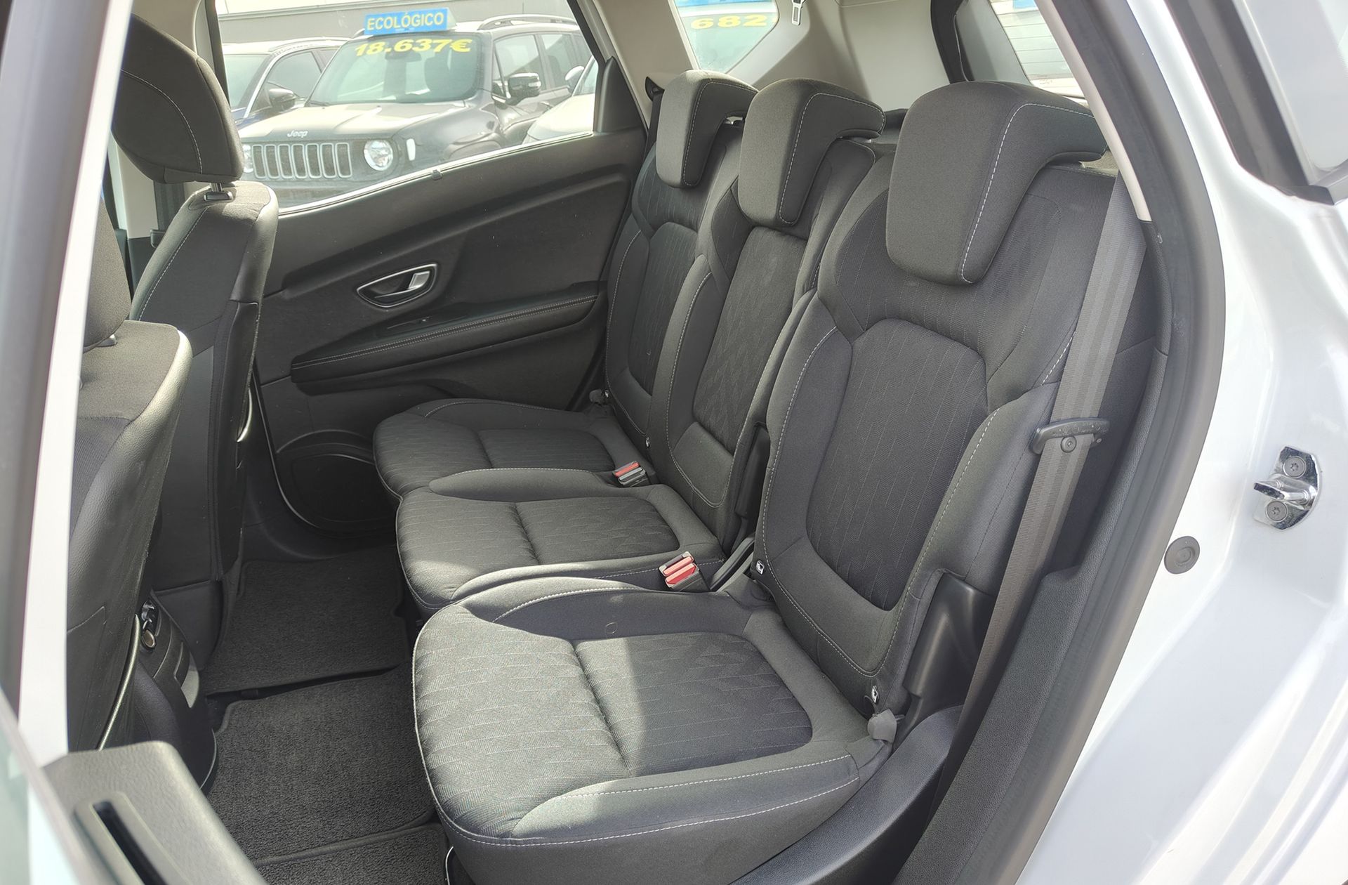 Renault Scénic Limited Energy dCi - foto 9