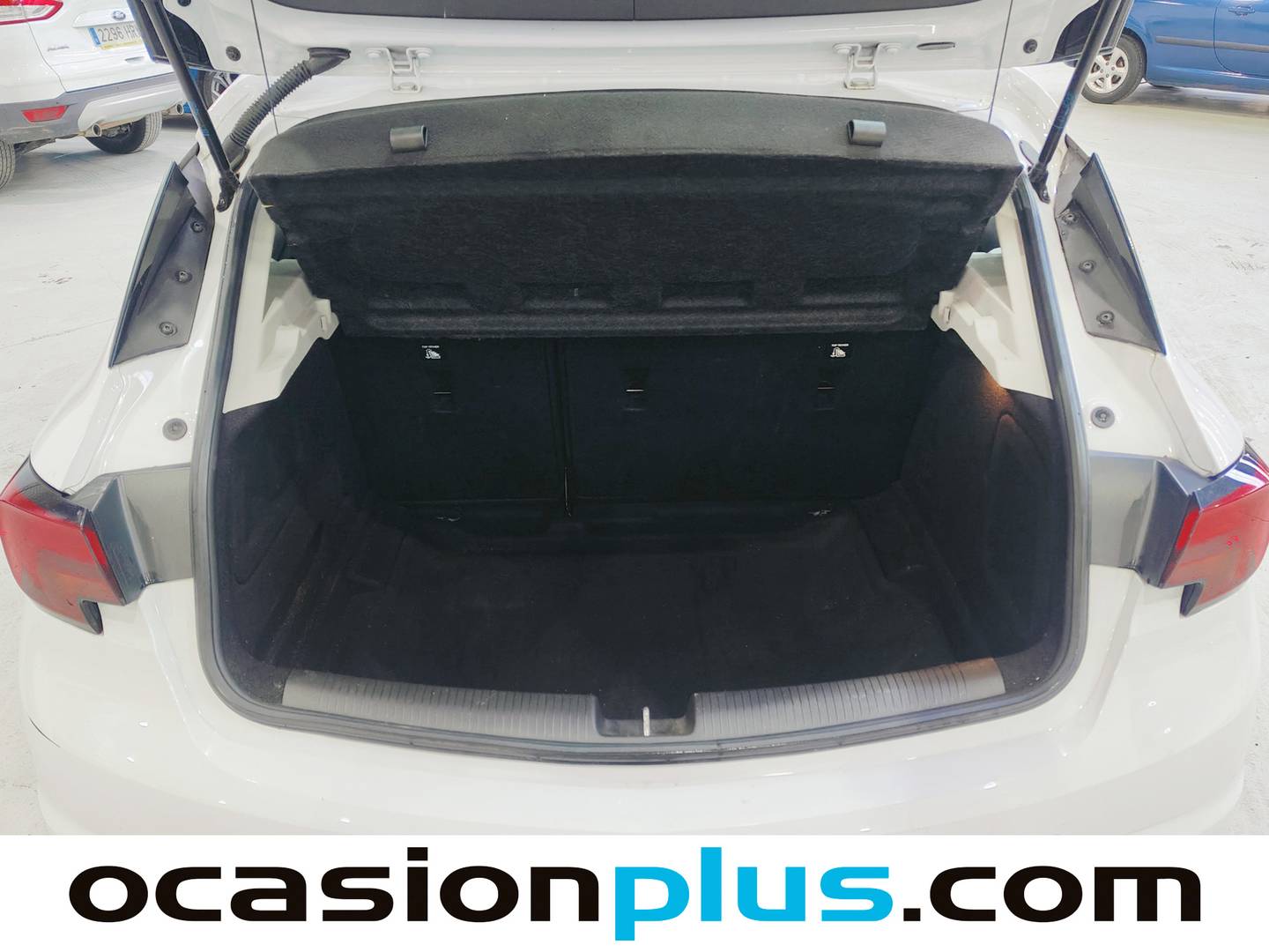 Foto Opel Astra Opel Astra 1.6 CDTi S&S Selective (110 CV)