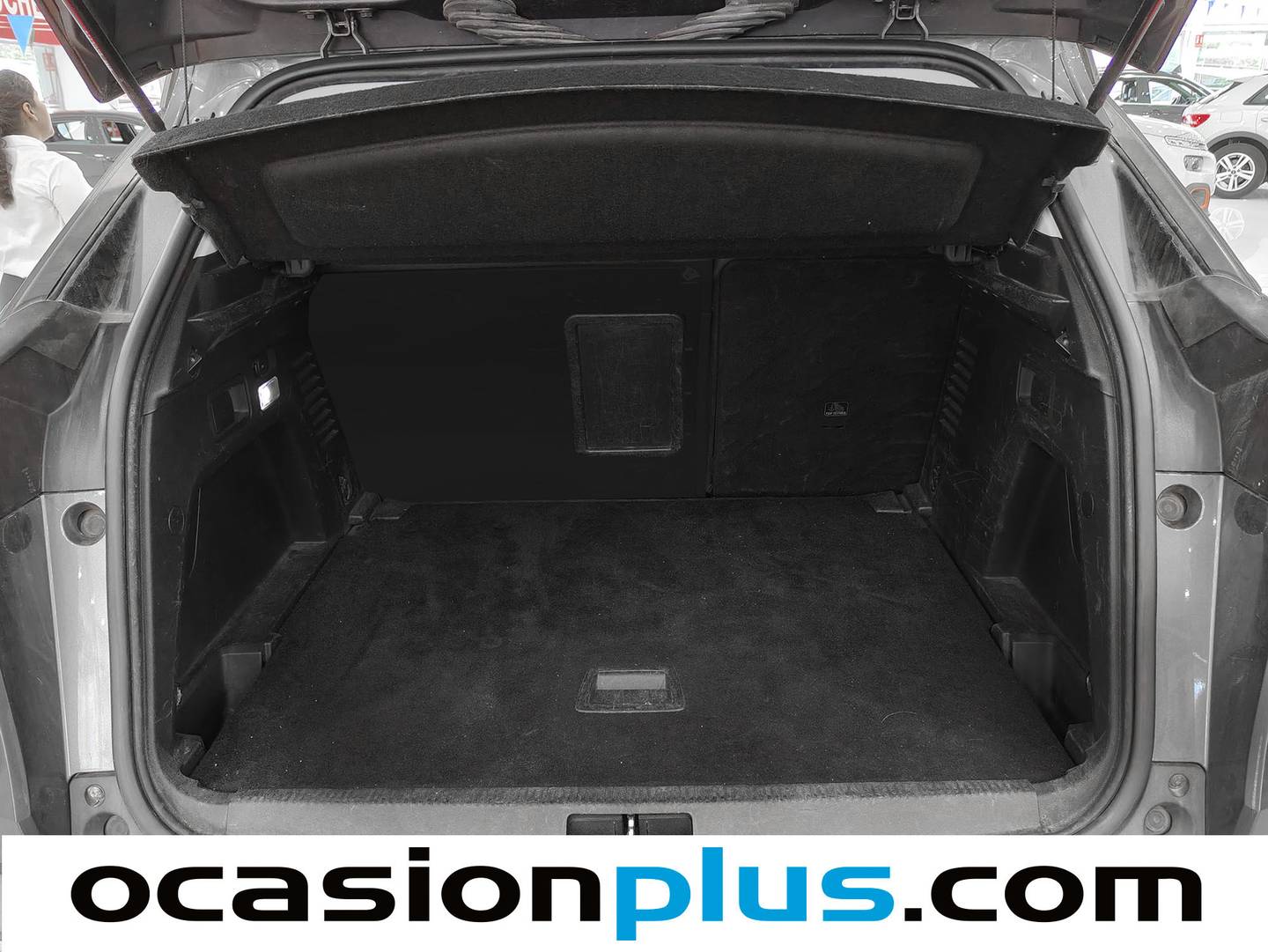 Foto Peugeot 3008 Peugeot 3008 BlueHDI 120 S&S Allure (120 CV)