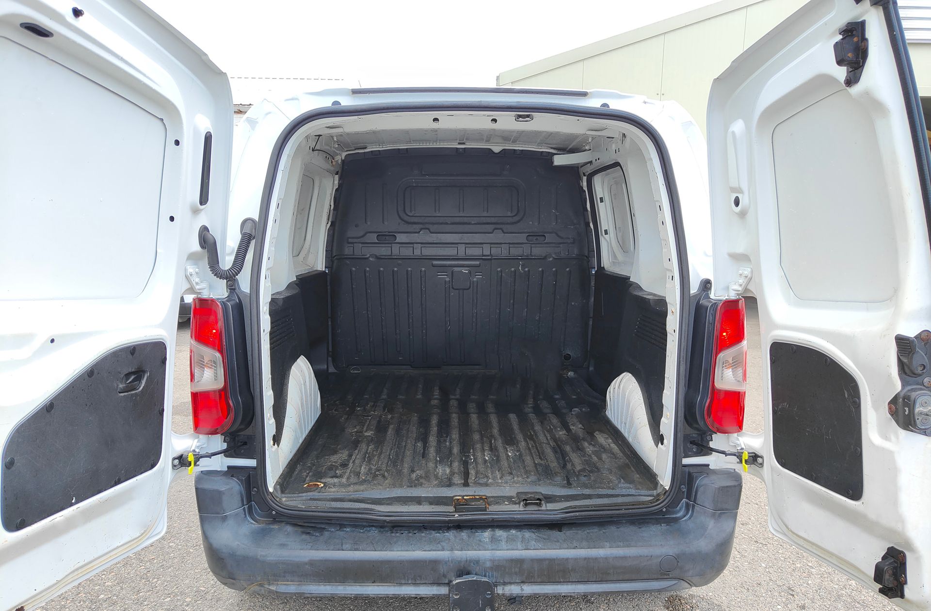 Toyota Proace City 1.5D GX Media - foto 11