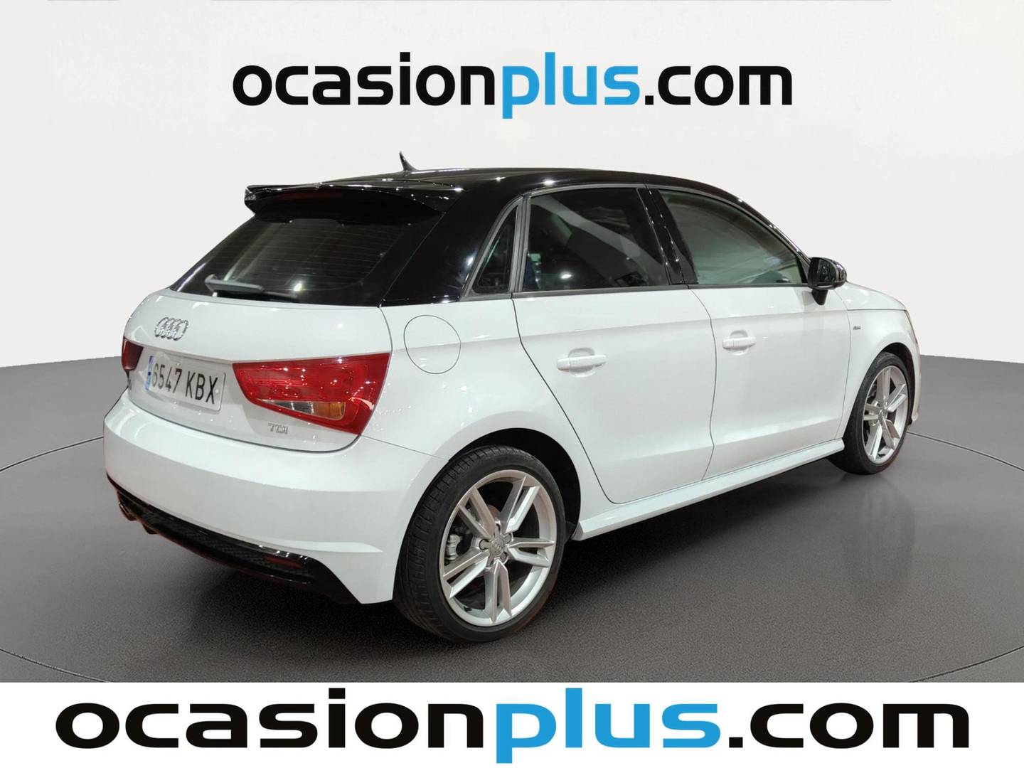 Foto trasera Audi A1 Audi A1 Sportback Adrenalin 1.6 TDI (116 CV) S tronic Pack S-Line izquierda