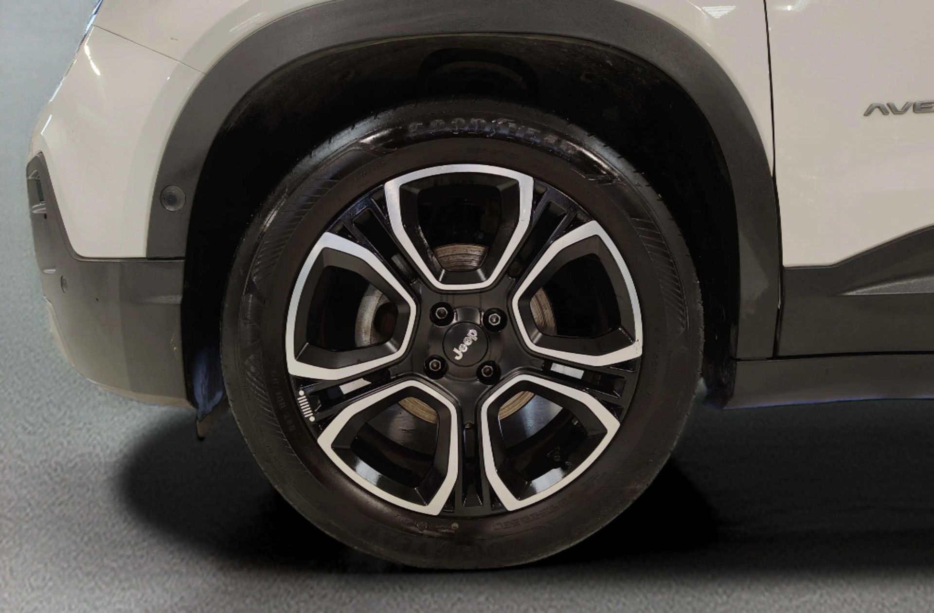 Jeep Avenger 1.2 G Summit - foto 38