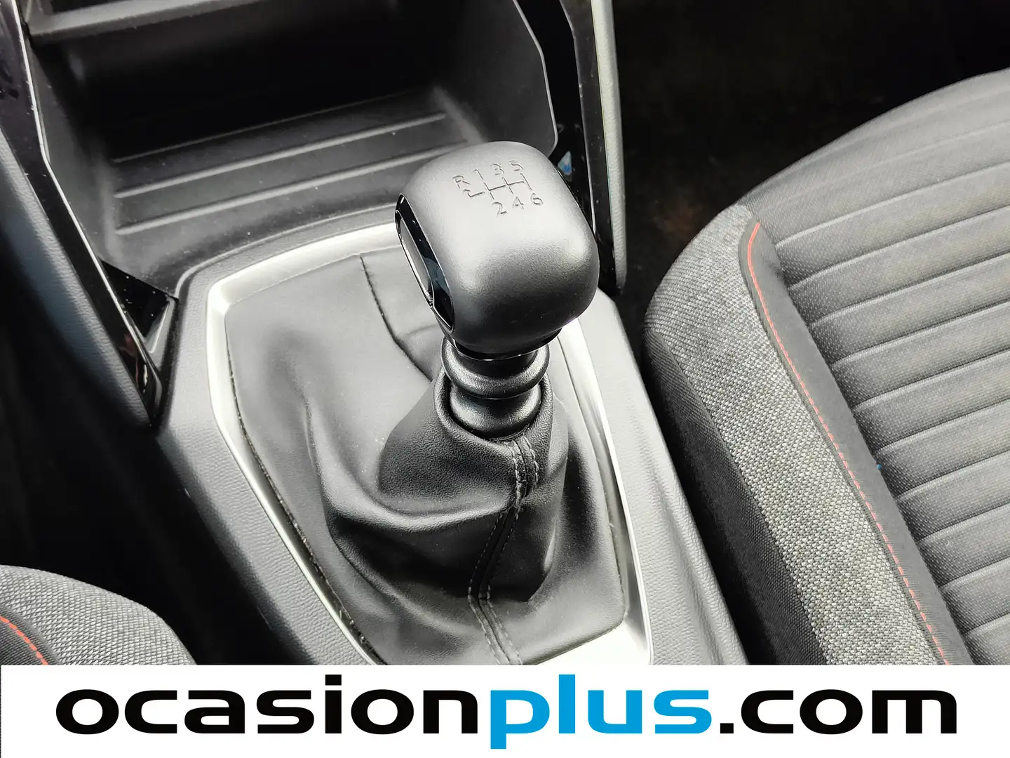 Foto Peugeot 2008 Peugeot 2008 PureTech 100 S&S Active (100 CV)