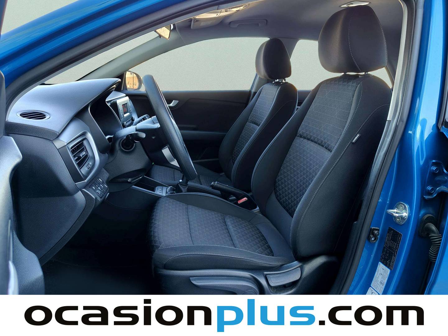 Foto asientos delanteros KIA Rio Kia Rio 1.0 T-GDi MHEV iMT Concept (100 CV)