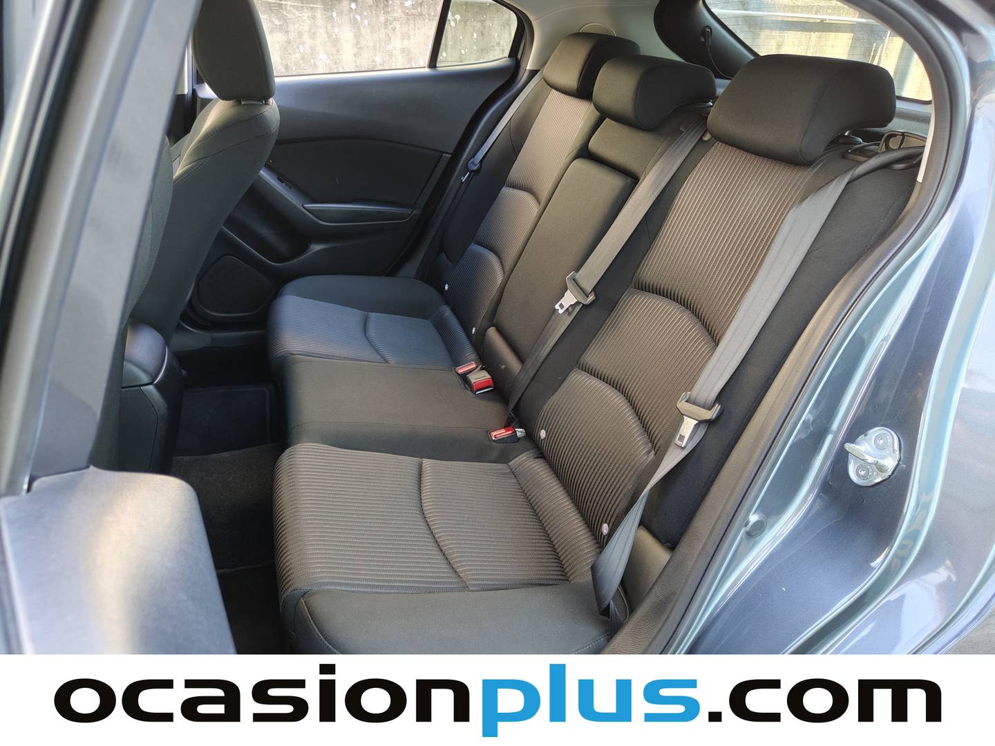 Foto asientos traseros Mazda Mazda3 Mazda Mazda 3 2.0 GE Luxury MT (120 CV)