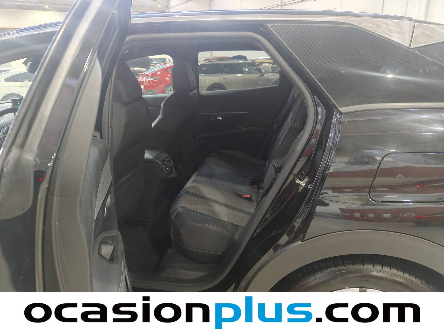 Foto Peugeot 3008 Hybrid Peugeot 3008 Hybrid 300 Allure Pack e-EAT8 (300 CV)